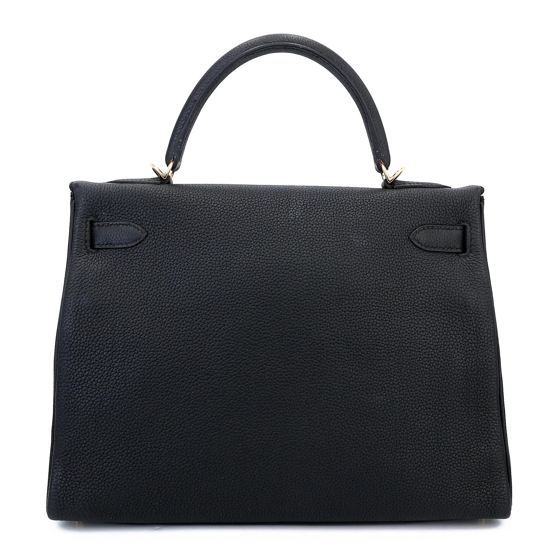 Unused ( Rank NS ) HERMÈS Kelly 32 Noir (89) Togo Gold hardware A (2017) - 2
