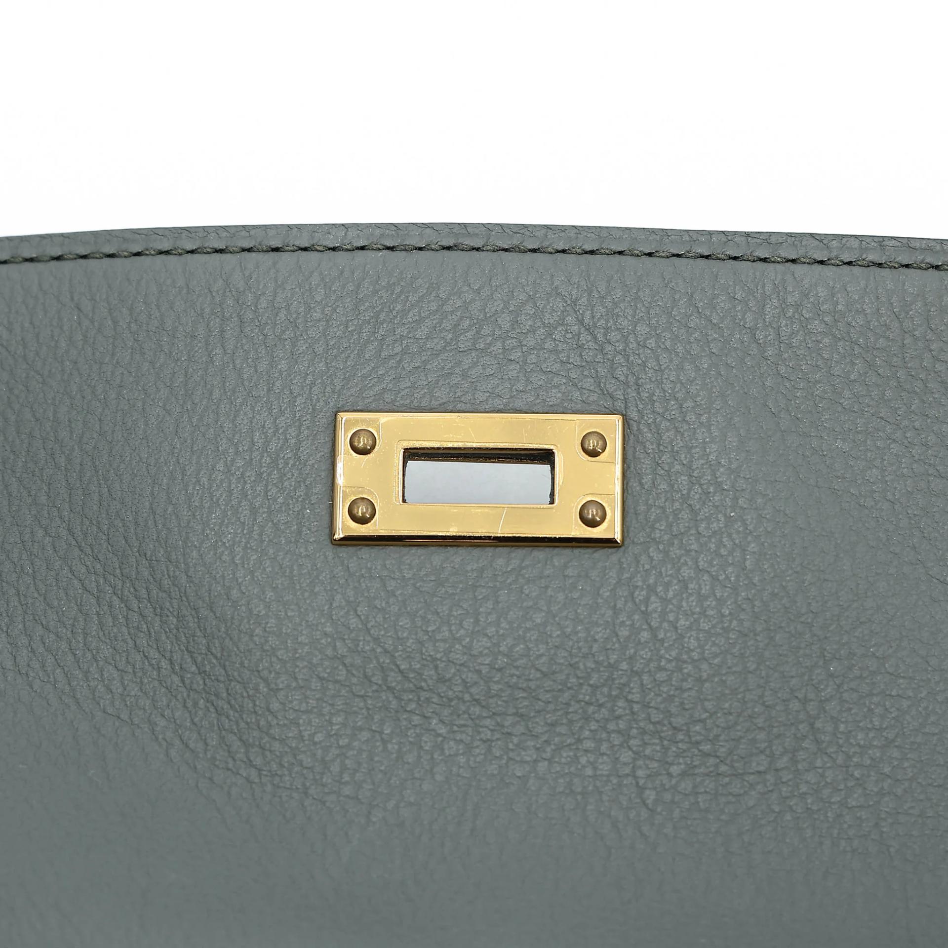 Very Good ( Rank A) HERMÈS Kelly Danse Vert Amande (63) Evercolor Gold hardware D (2019) - 16