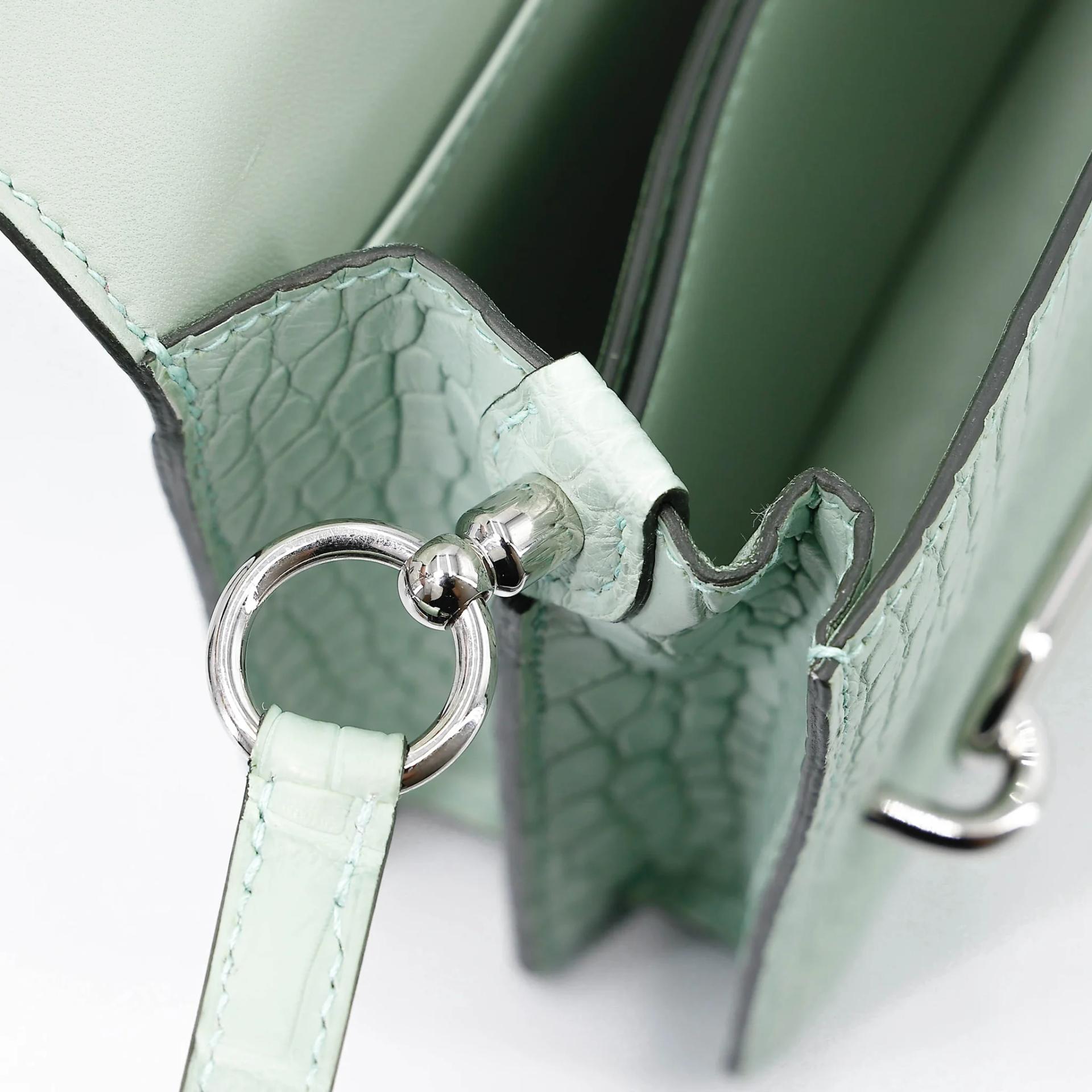 Unused ( Rank NS ) HERMÈS Roulis Mini Vert d’Eau (6U) Matte Alligator Palladium hardware U (2022) - 25
