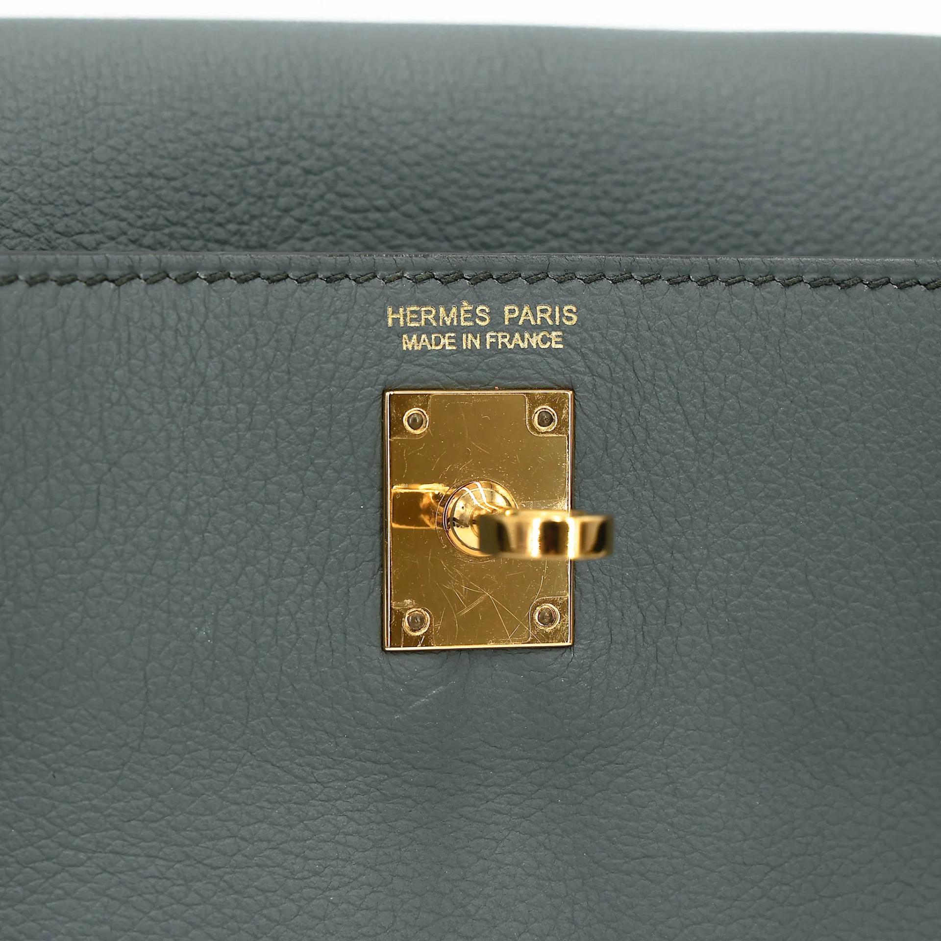 Very Good ( Rank A) HERMÈS Kelly Danse Vert Amande (63) Evercolor Gold hardware D (2019) - 18