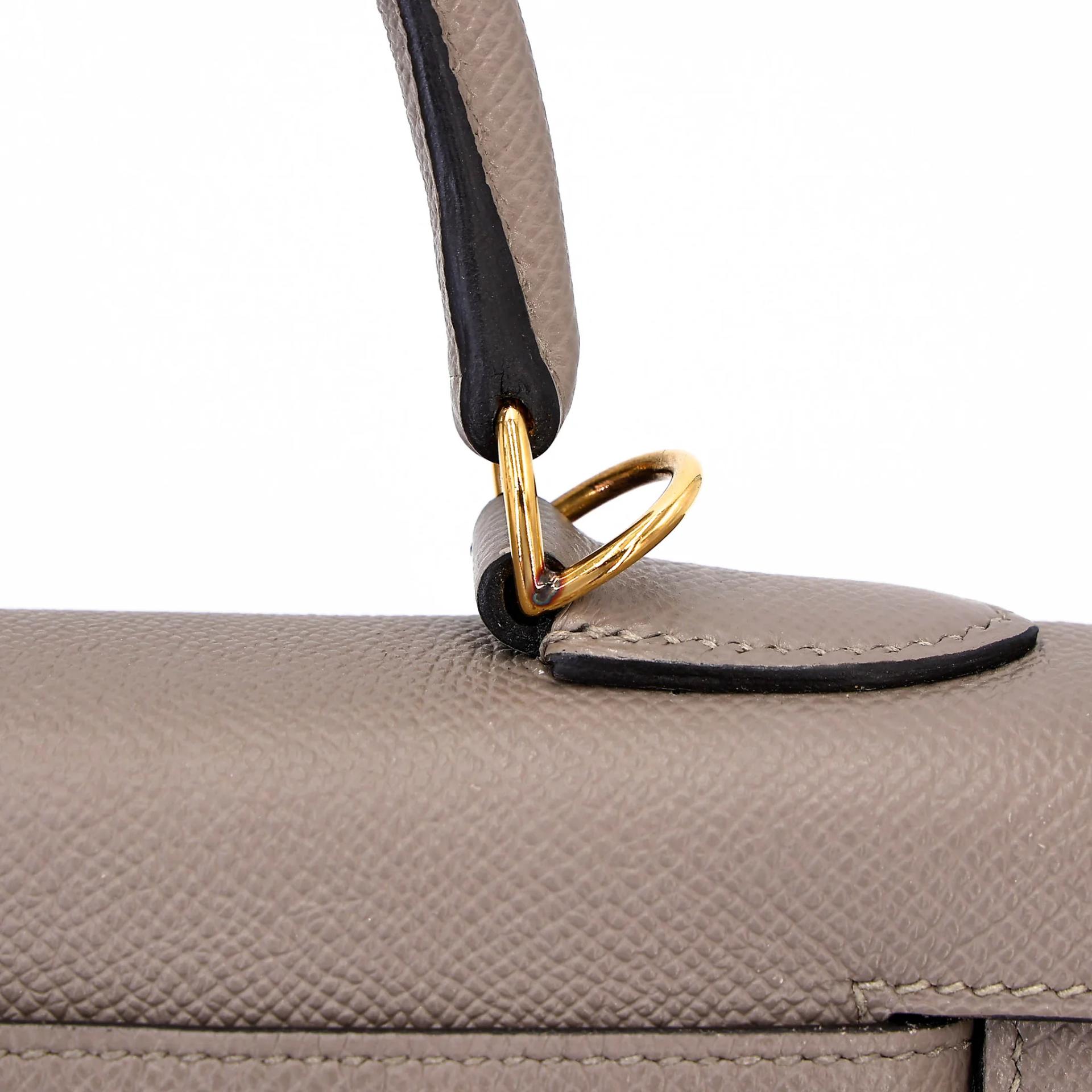Very Good ( Rank A) HERMÈS Kelly 28 Seliier Gris Asphalte (M8) Epsom Gold hardware C (2018) - 9