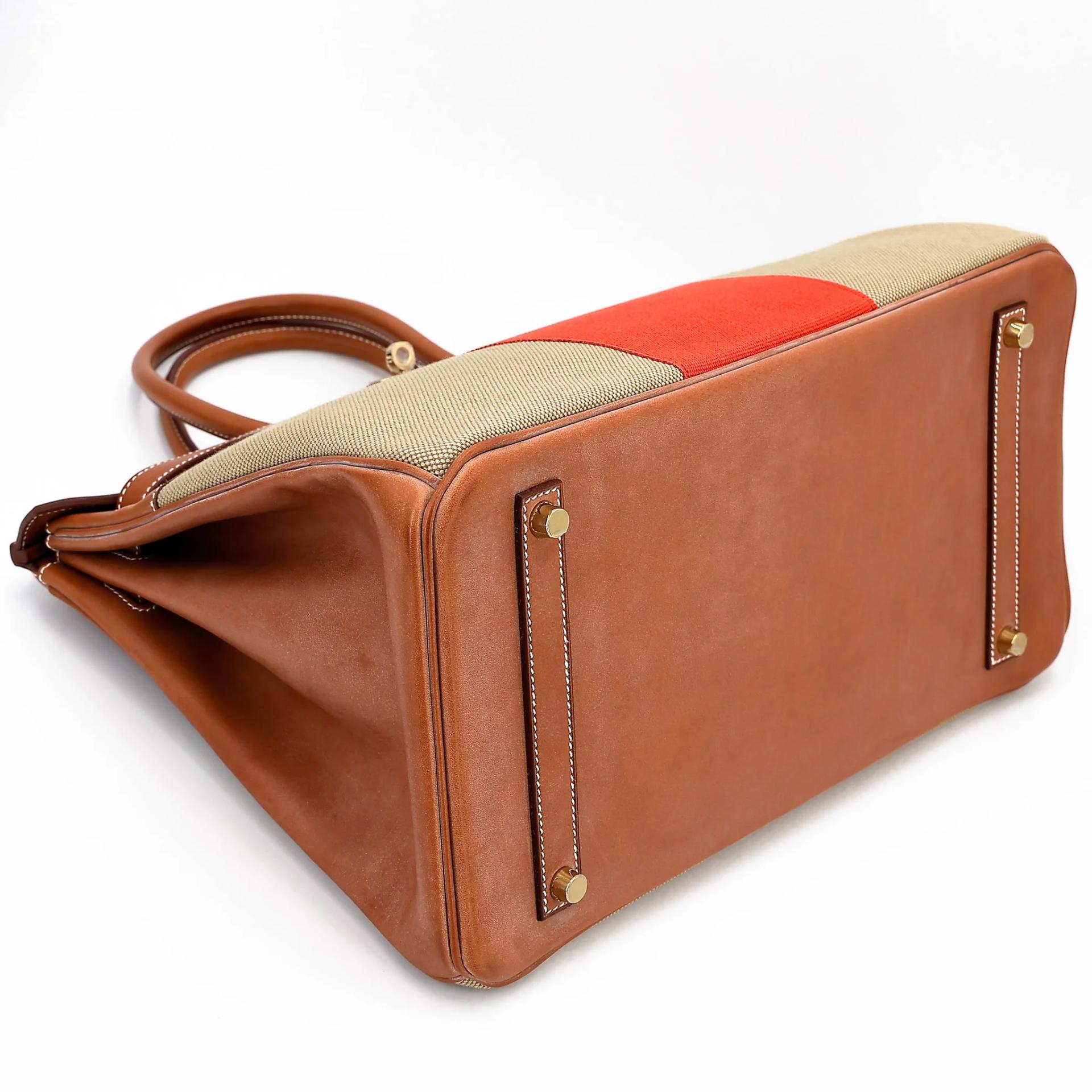 Excellent ( Rank SA ) HERMÈS Limited Edition Birkin 35 Flag Fauve (34) Barenia Toile H canvas Permabrass hardware Square R (2014) - 6