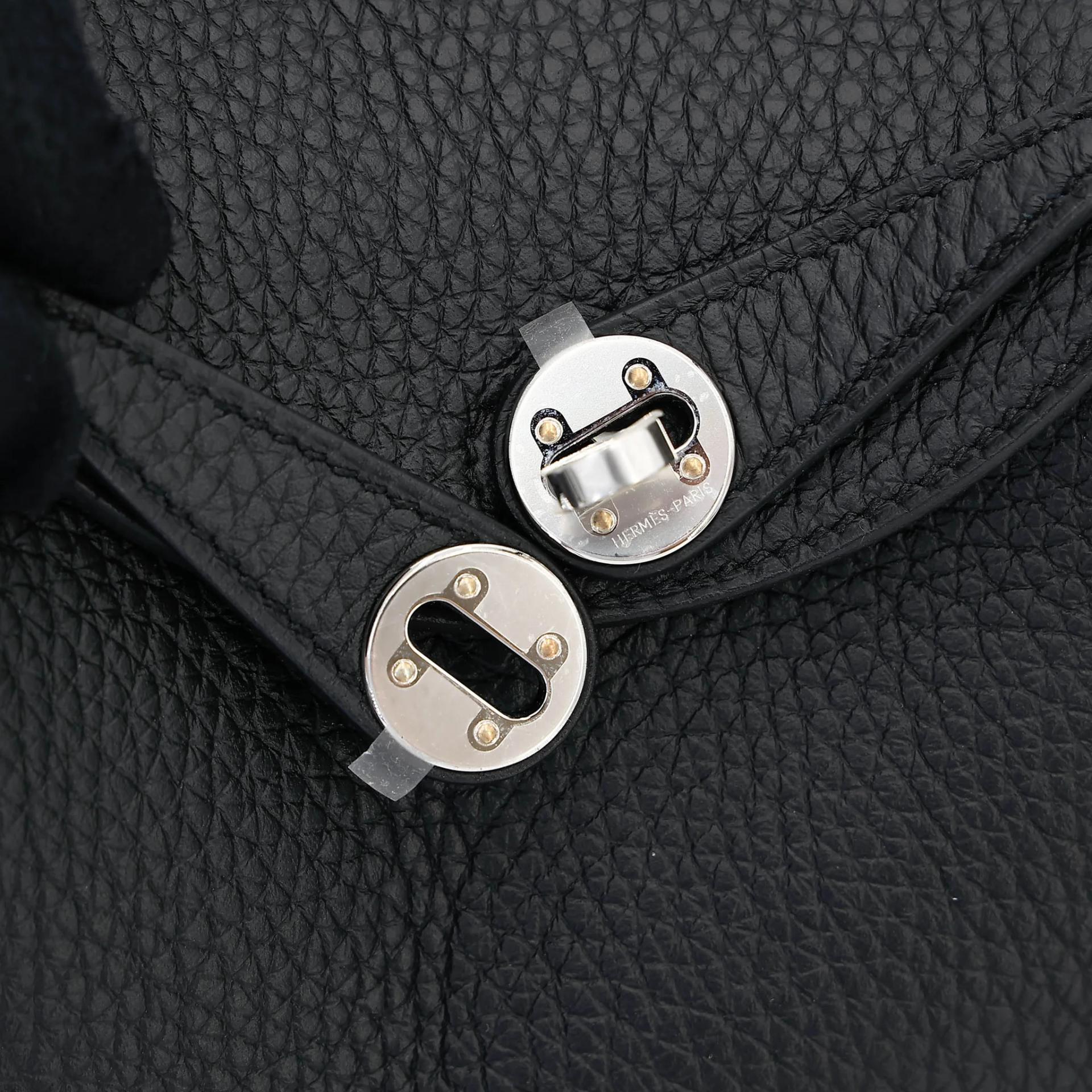 Brand New ( Rank N ) HERMÈS Mini Lindy II Noir (89) Clemence Palladium hardware G (2026) - 10