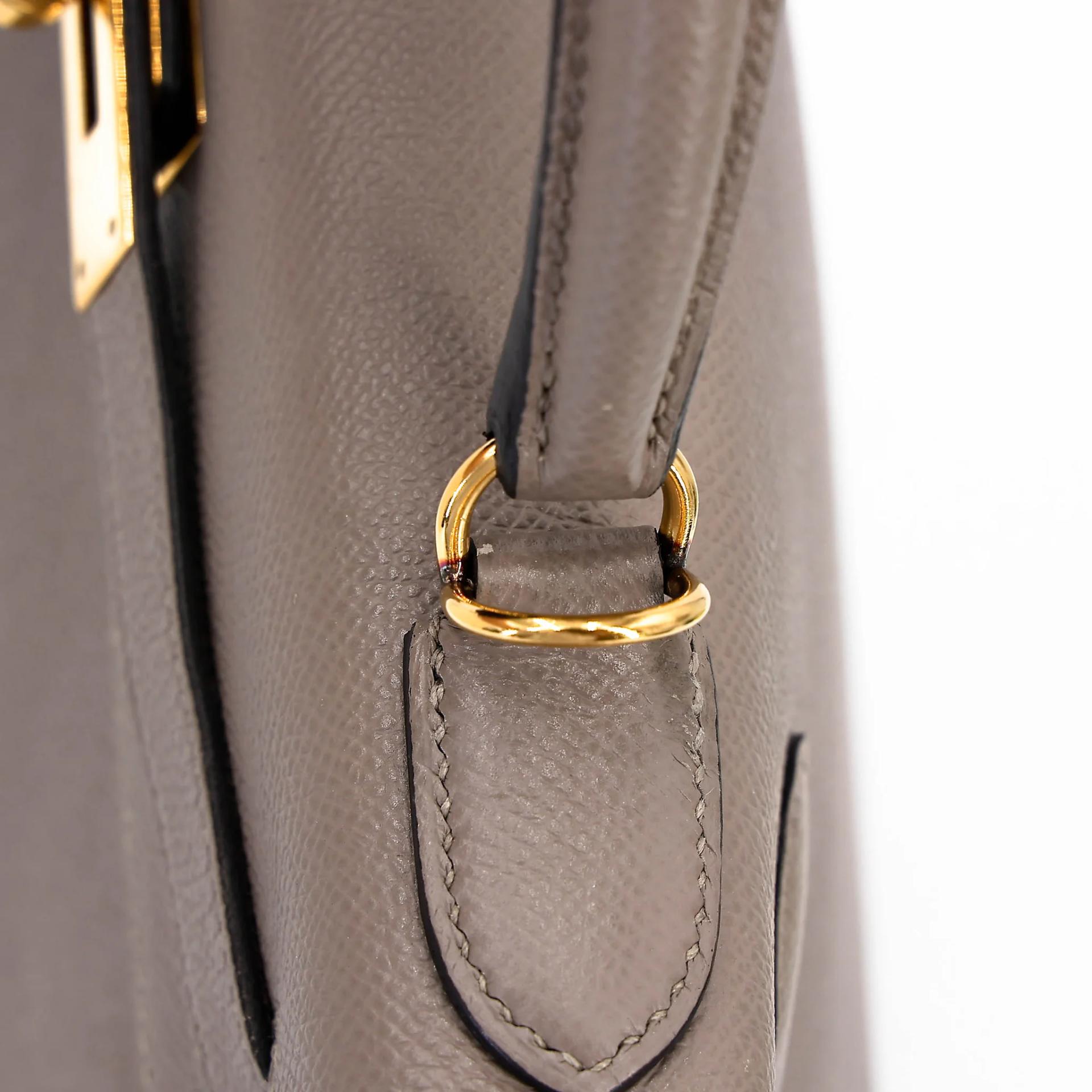 Very Good ( Rank A) HERMÈS Kelly 28 Seliier Gris Asphalte (M8) Epsom Gold hardware C (2018) - 6