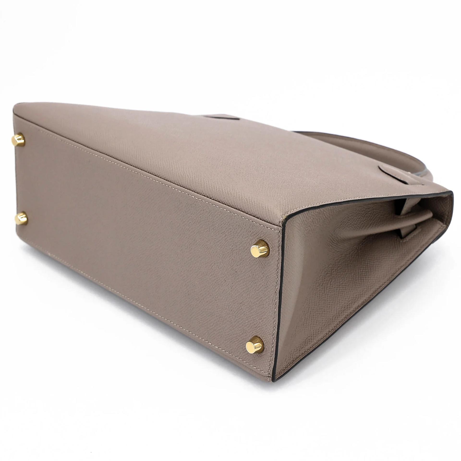 Very Good ( Rank A) HERMÈS Kelly 28 Seliier Gris Asphalte (M8) Epsom Gold hardware C (2018) - 14