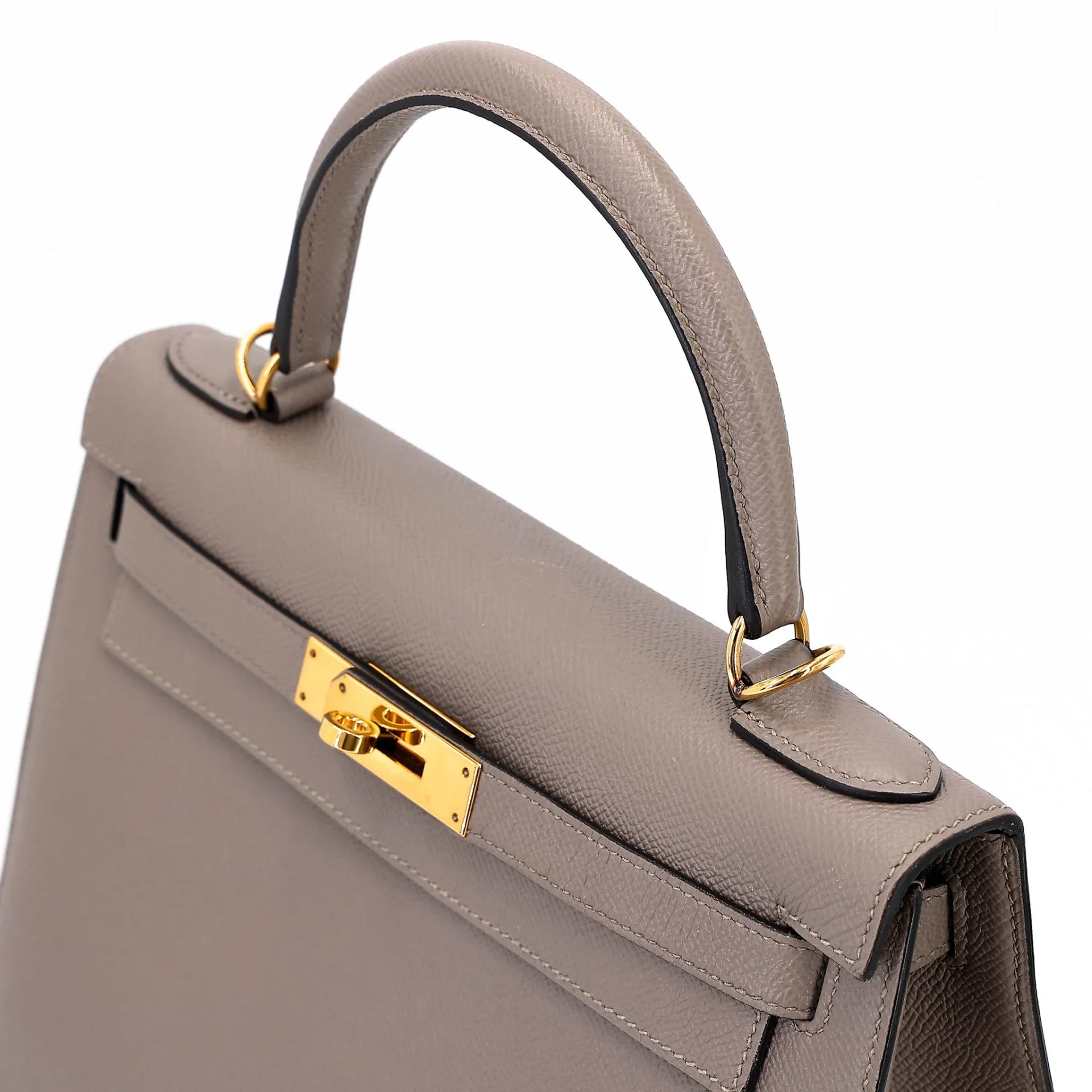 Very Good ( Rank A) HERMÈS Kelly 28 Seliier Gris Asphalte (M8) Epsom Gold hardware C (2018) - 3