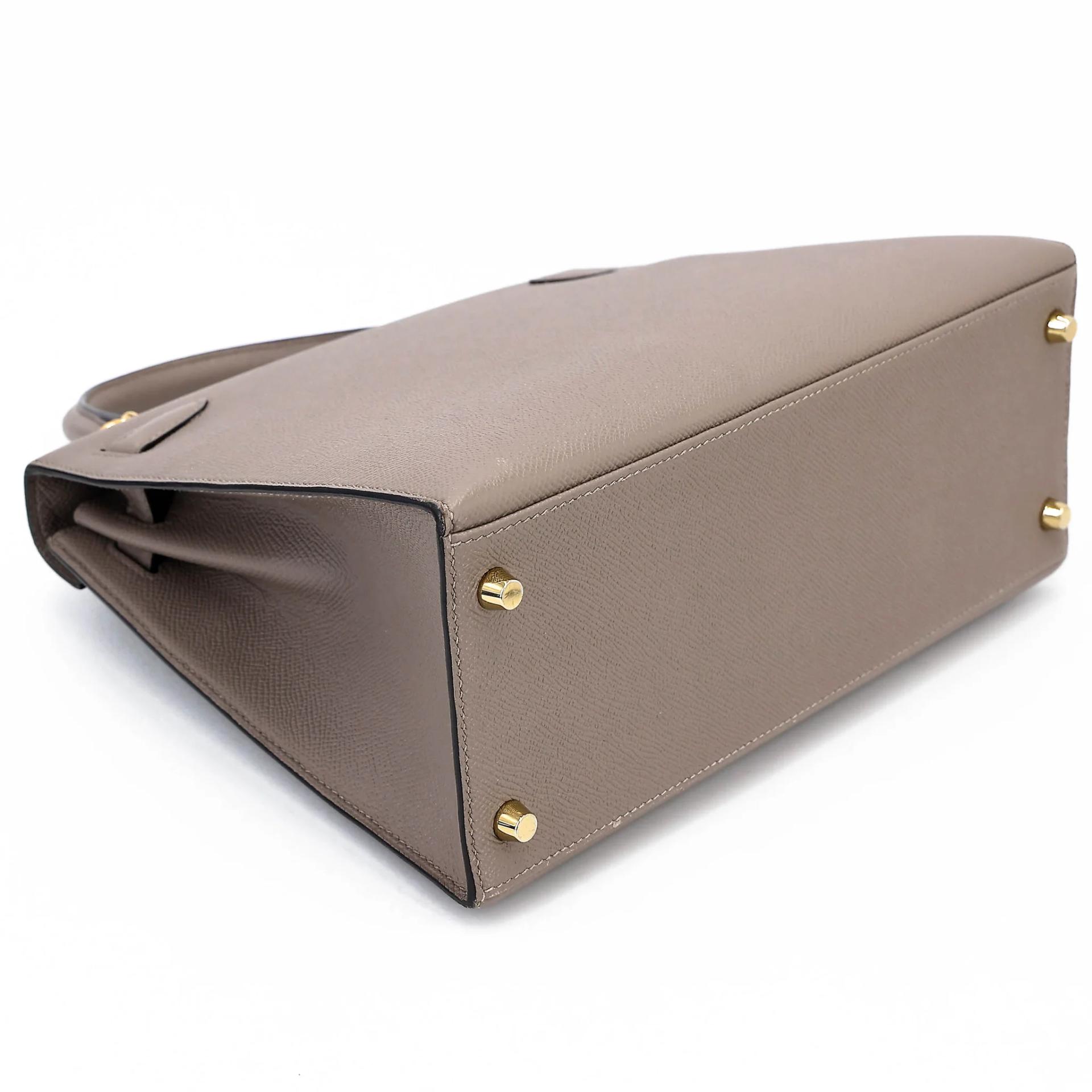 Very Good ( Rank A) HERMÈS Kelly 28 Seliier Gris Asphalte (M8) Epsom Gold hardware C (2018) - 15