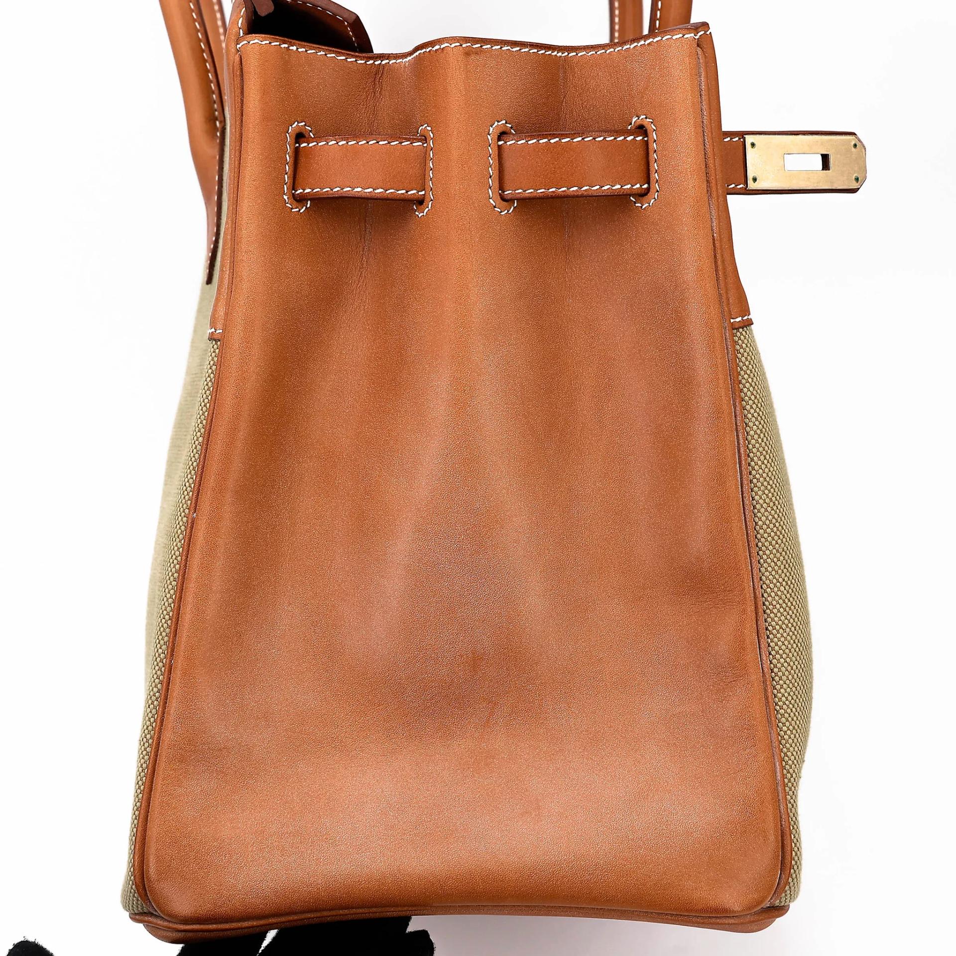 Excellent ( Rank SA ) HERMÈS Limited Edition Birkin 35 Flag Fauve (34) Barenia Toile H canvas Permabrass hardware Square R (2014) - 22