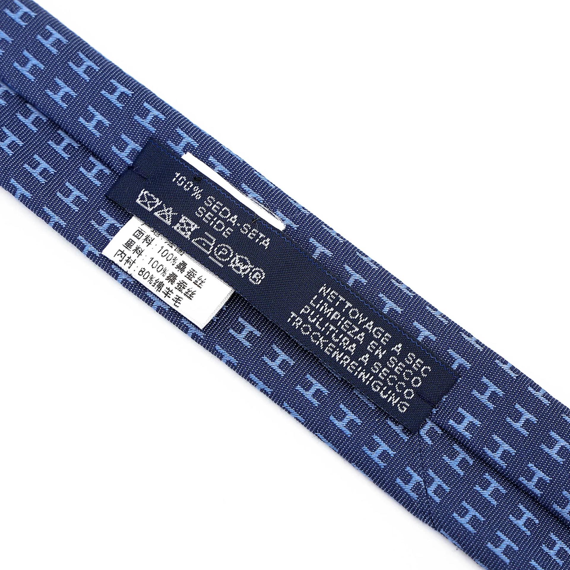 Brand New ( Rank N ) HERMÈS Faconnee H Bicolore tie 7 cm Blue Silk - 4