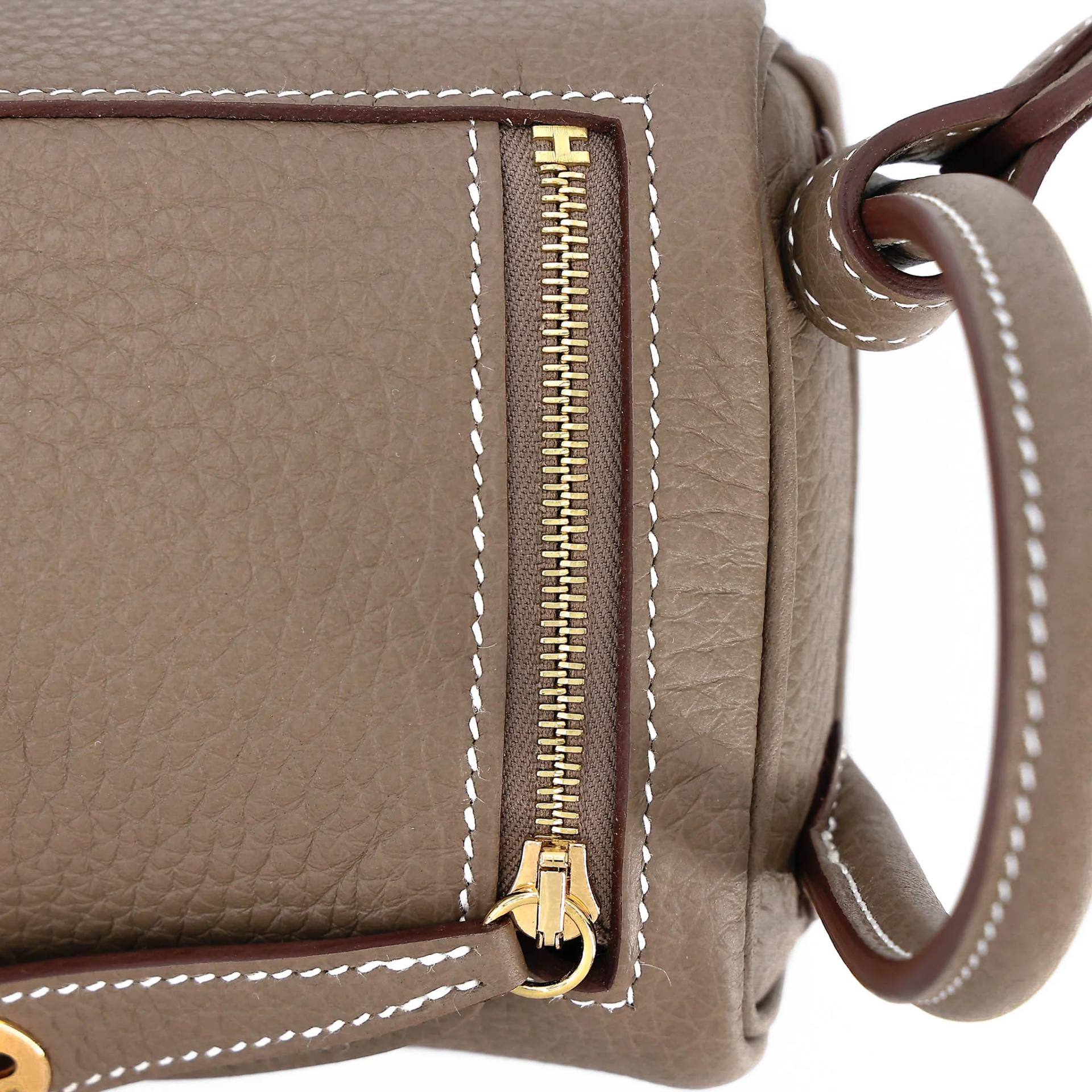 全新 HERMÈS 愛馬仕 Mini Lindy 二代 18 大象灰 Etoupe Clemence小牛皮 金扣 G刻 2026年 - 8