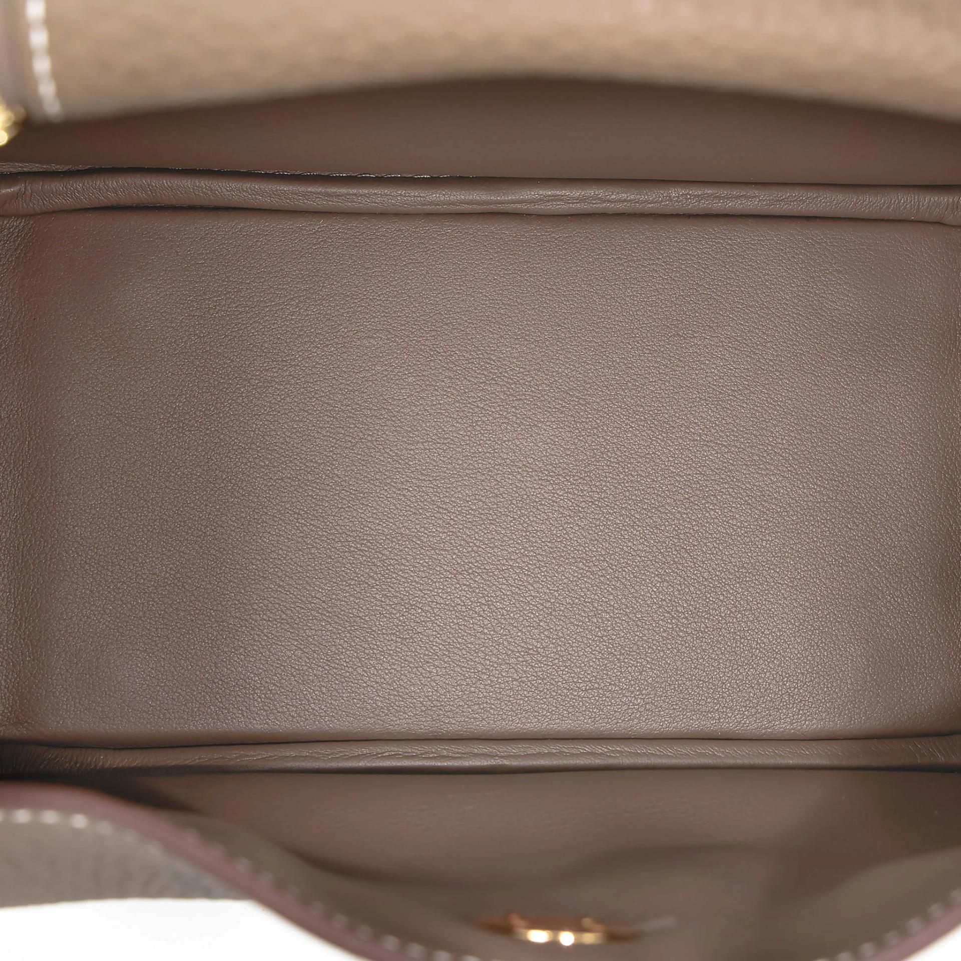 全新 HERMÈS 愛馬仕 Mini Lindy 二代 18 大象灰 Etoupe Clemence小牛皮 金扣 G刻 2026年 - 15