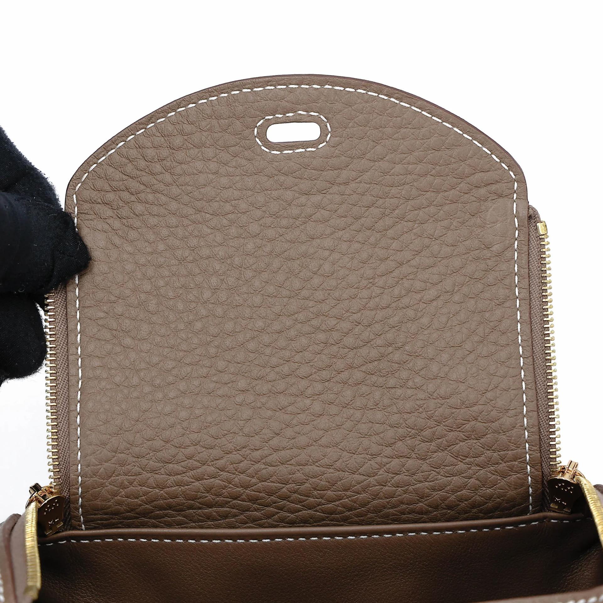 全新 HERMÈS 愛馬仕 Mini Lindy 二代 18 大象灰 Etoupe Clemence小牛皮 金扣 G刻 2026年 - 13