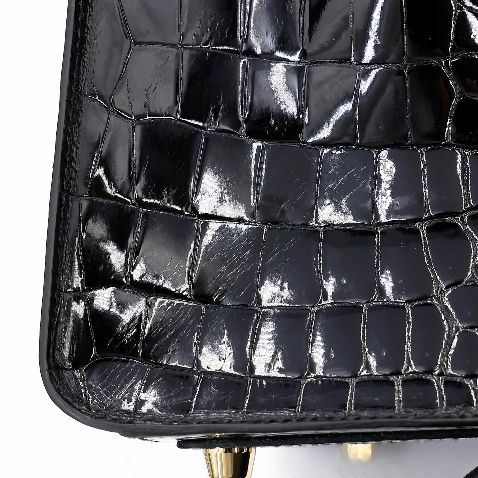 Excellent ( Rank SA ) HERMÈS Birkin 30 Sellier Noir (89) Shiny Porosus Crocodile Gold hardware Z (2021) - 28