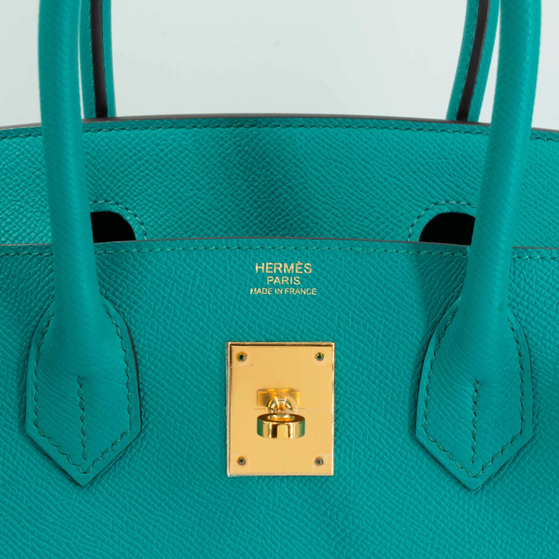 Very Good ( Rank A) HERMÈS Birkin 30 Bleu Paon (7F) Epsom Gold hardware X (2016) - 14