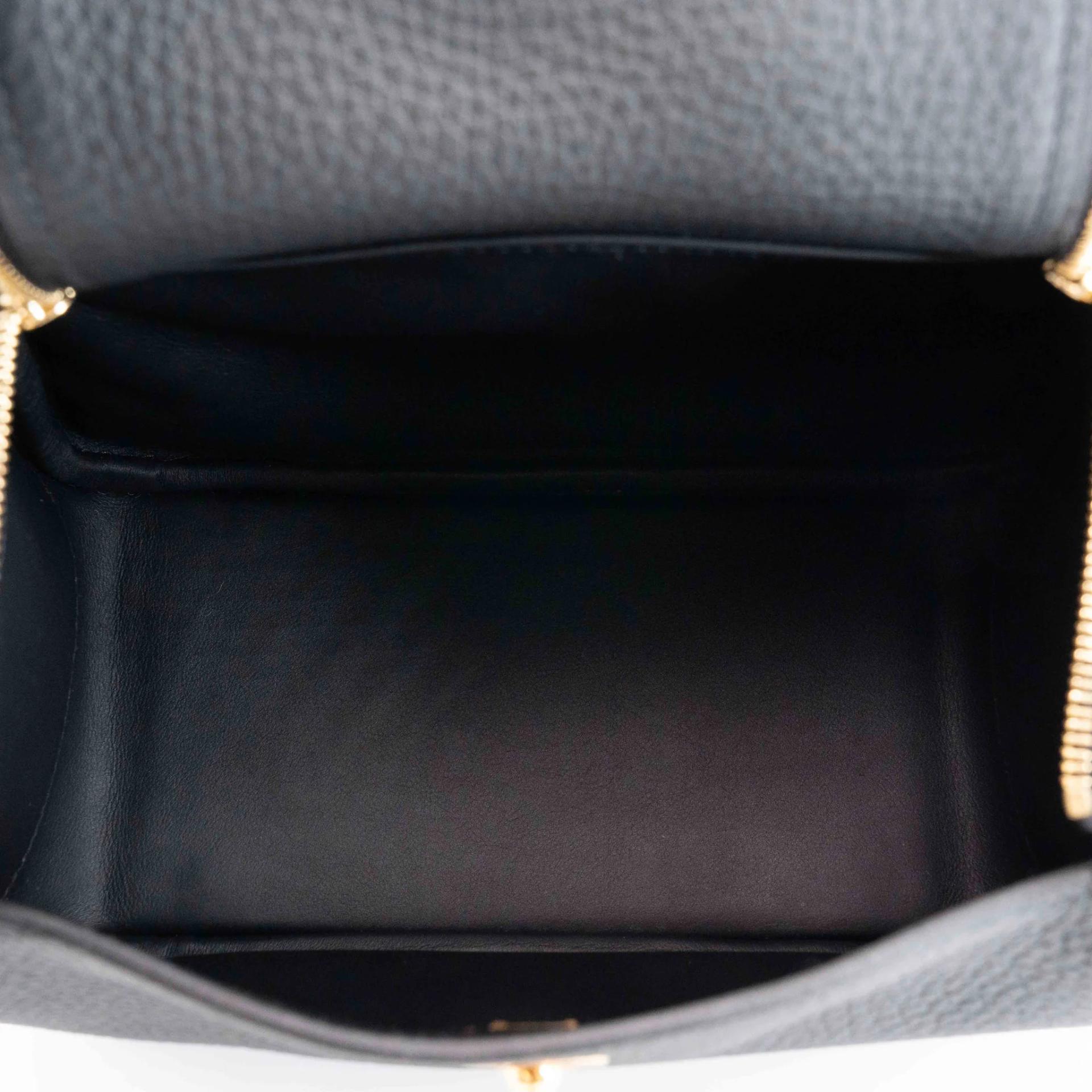 Brand New ( Rank N ) HERMÈS Mini Lindy Noir (89) Clemence Gold hardware K (2025) - 10