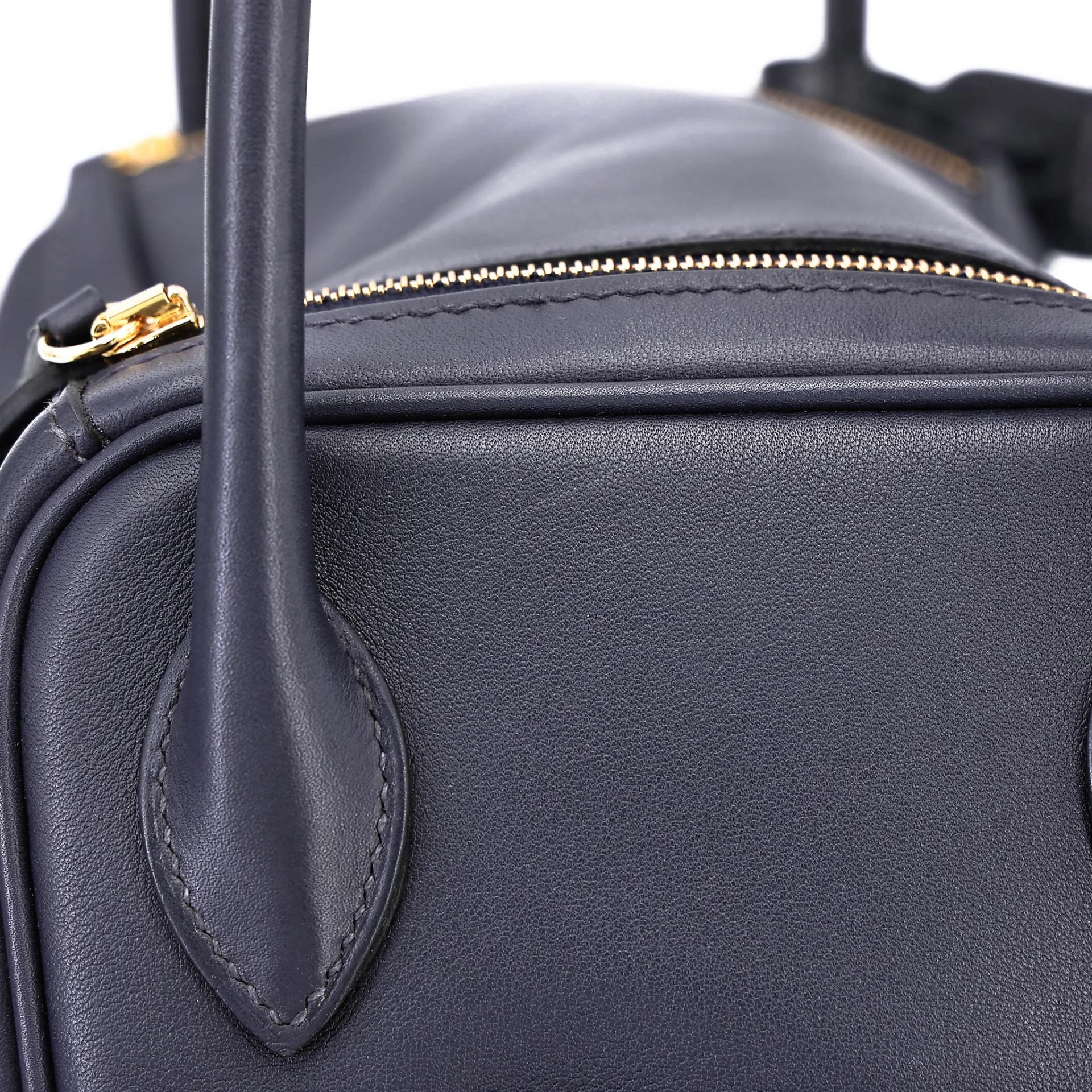 Very Good ( Rank A) HERMÈS Lindy 26 Touch Bleu Nuit (2Z) Matte Niloticus Crocodile Volupto calfskin Gold hardware Y (2020) - 12