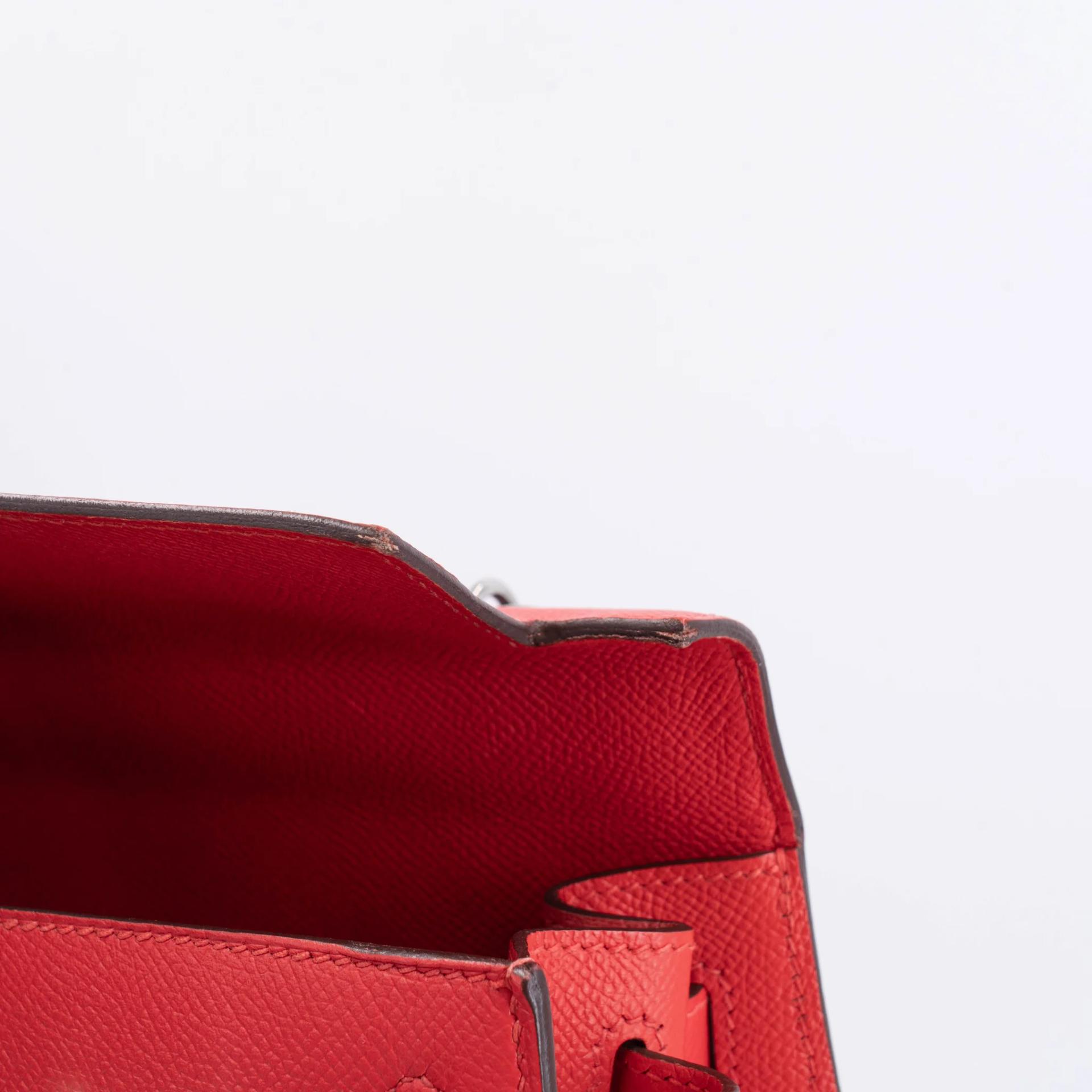 Very Good ( Rank A) HERMÈS Kelly 28 Sellier Rouge de Coeur (S3) Epsom Palladium hardware C (2018) - 18