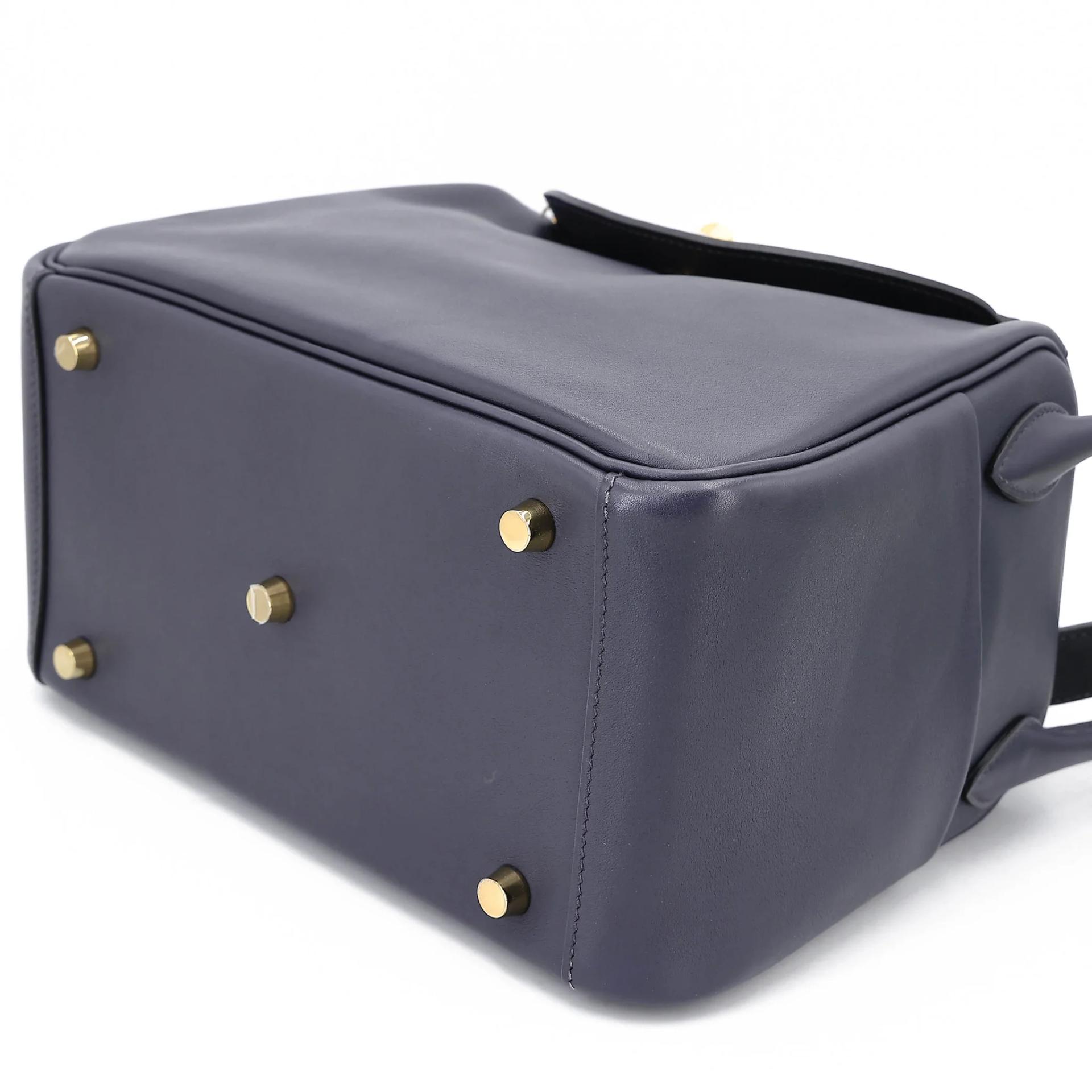 Very Good ( Rank A) HERMÈS Lindy 26 Touch Bleu Nuit (2Z) Matte Niloticus Crocodile Volupto calfskin Gold hardware Y (2020) - 16