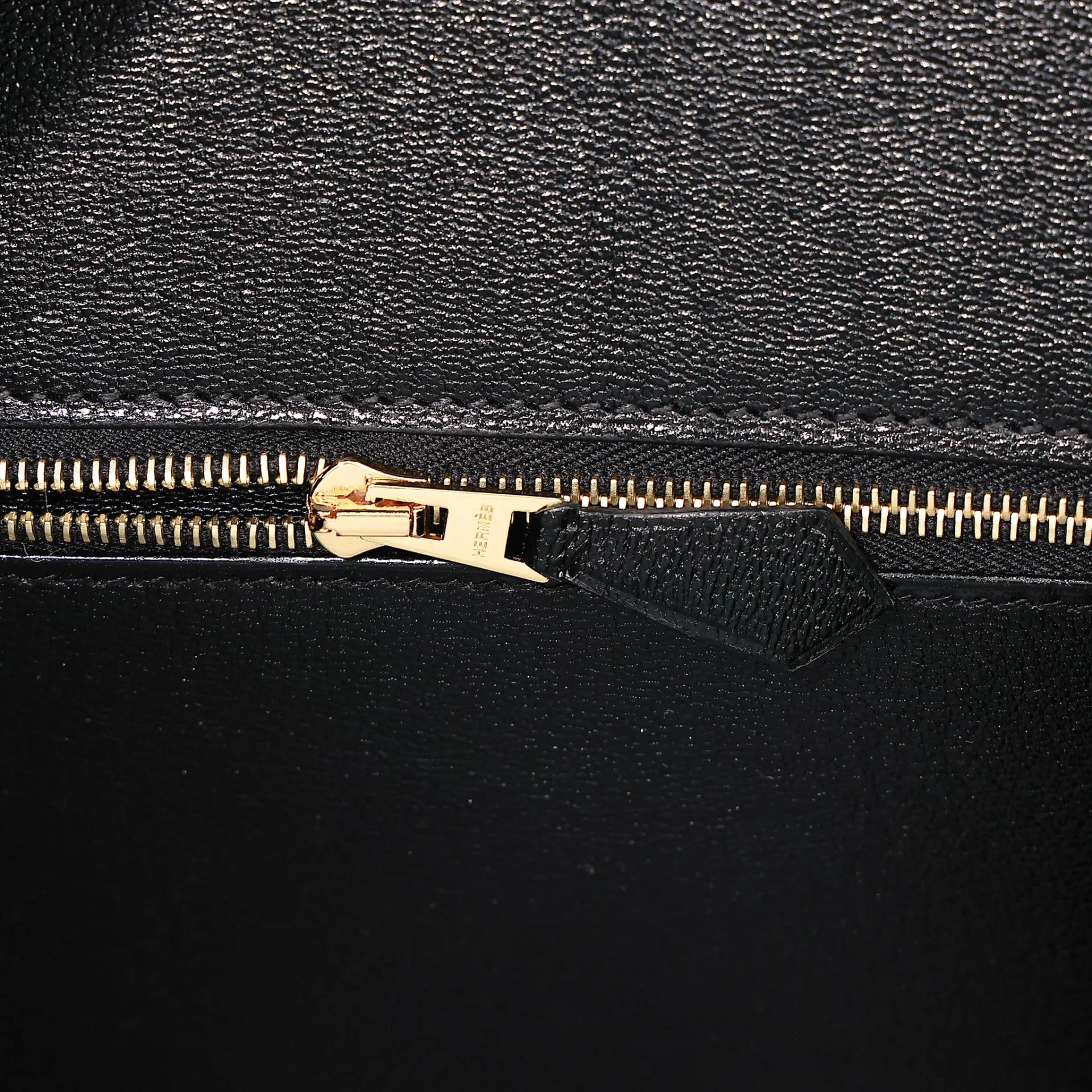 Excellent ( Rank SA ) HERMÈS Birkin 30 Sellier Noir (89) Shiny Porosus Crocodile Gold hardware Z (2021) - 19