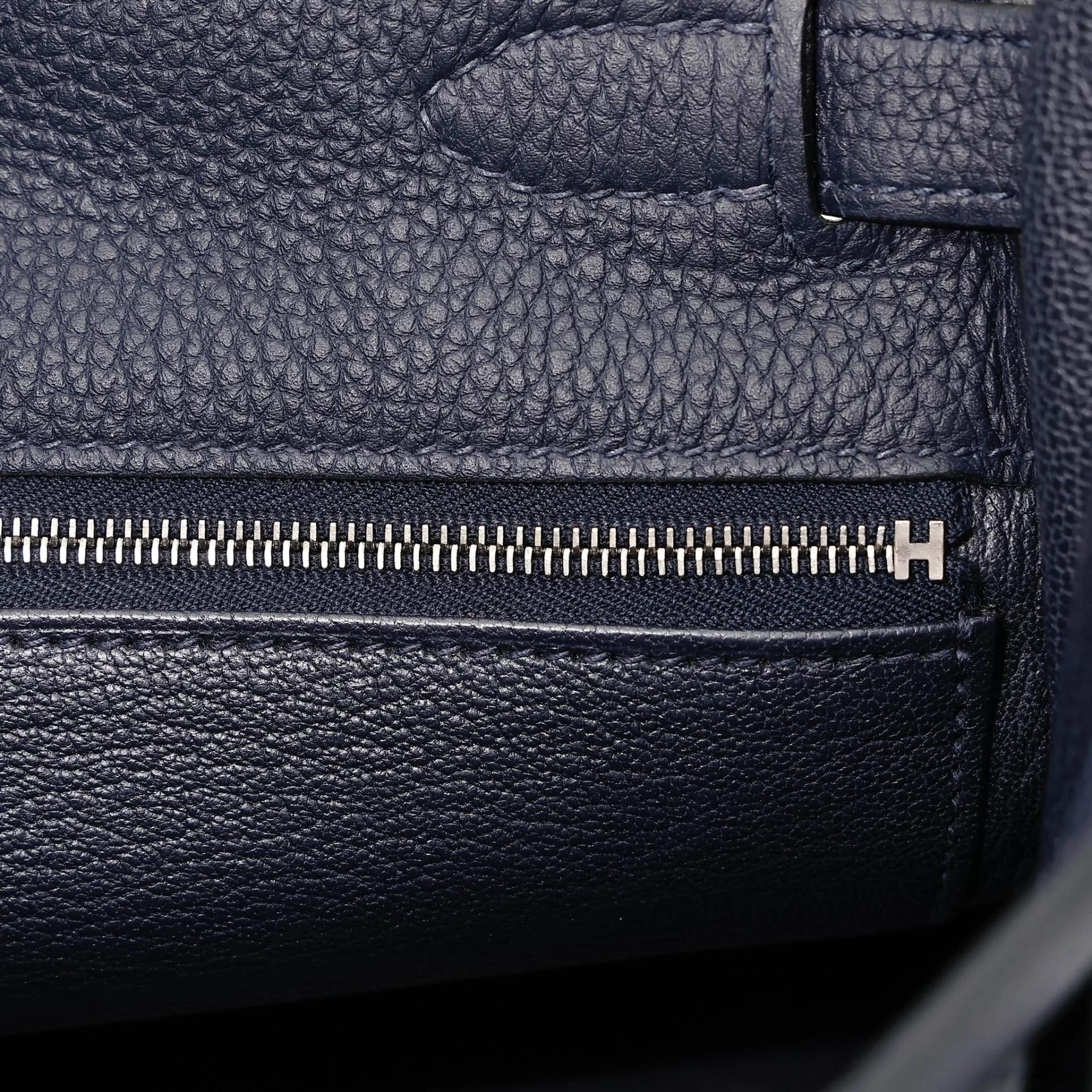 Very Good ( Rank A) HERMÈS Kelly 28 Touch Bleu Nuit (2Z) Togo Matte Alligator Palladium hardware C (2018) - 26