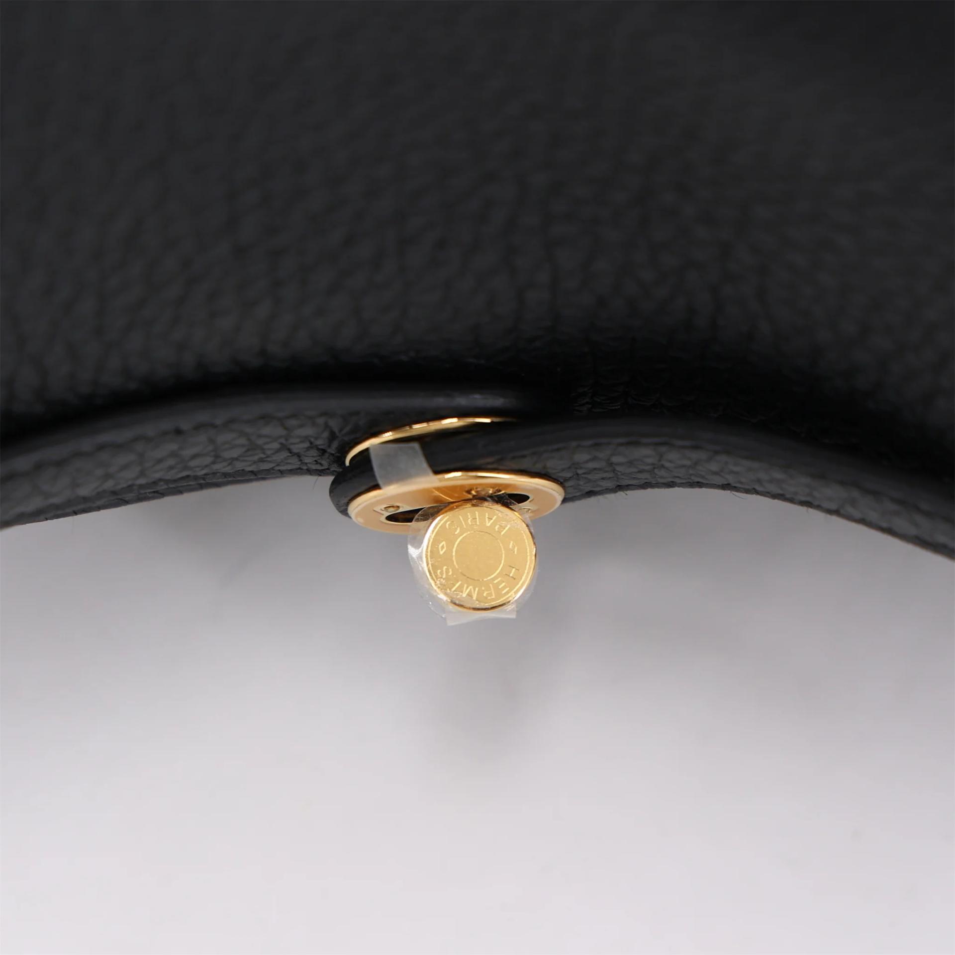 Brand New ( Rank N ) HERMÈS Mini Lindy Noir (89) Clemence Gold hardware G (2026) - 9