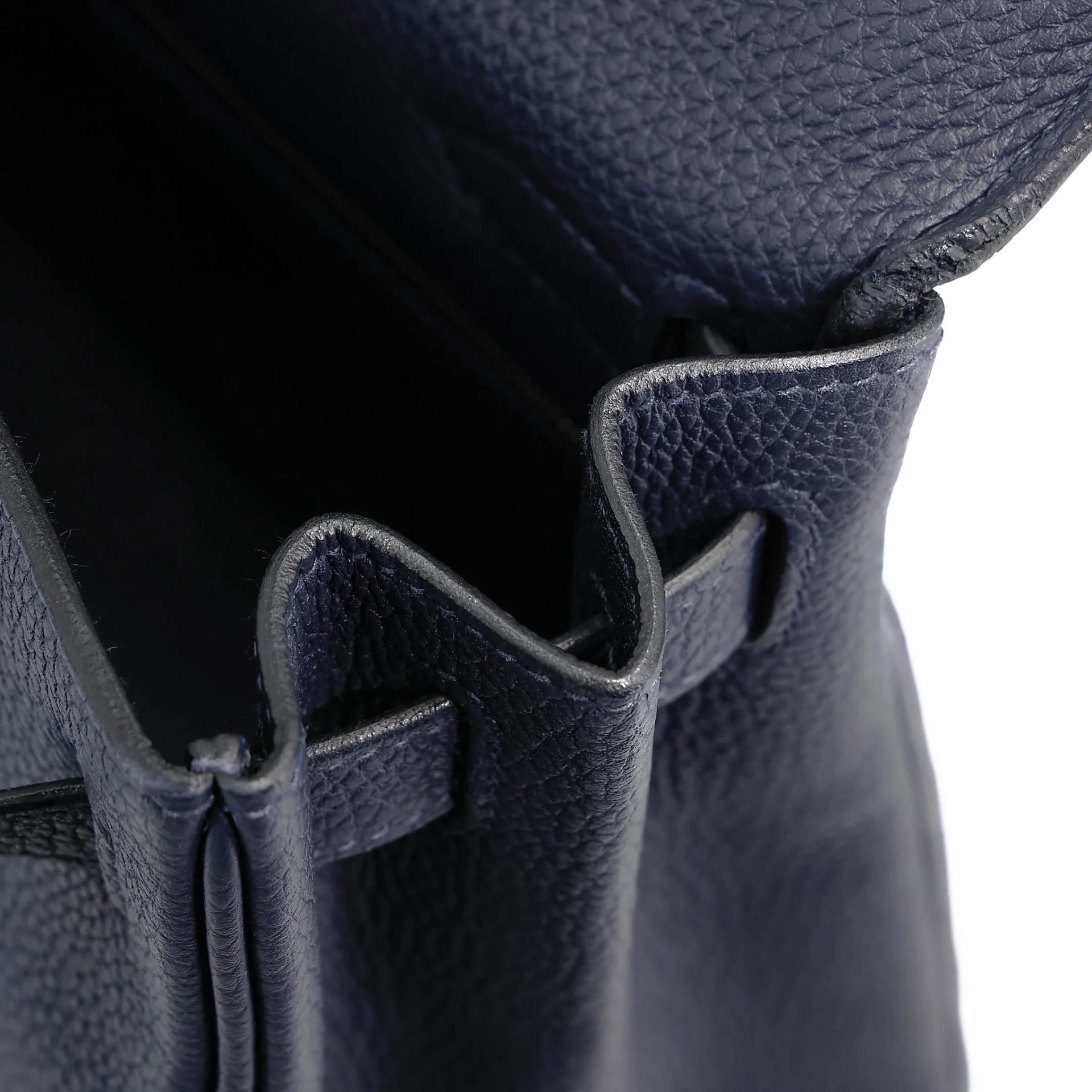 Very Good ( Rank A) HERMÈS Kelly 28 Touch Bleu Nuit (2Z) Togo Matte Alligator Palladium hardware C (2018) - 24