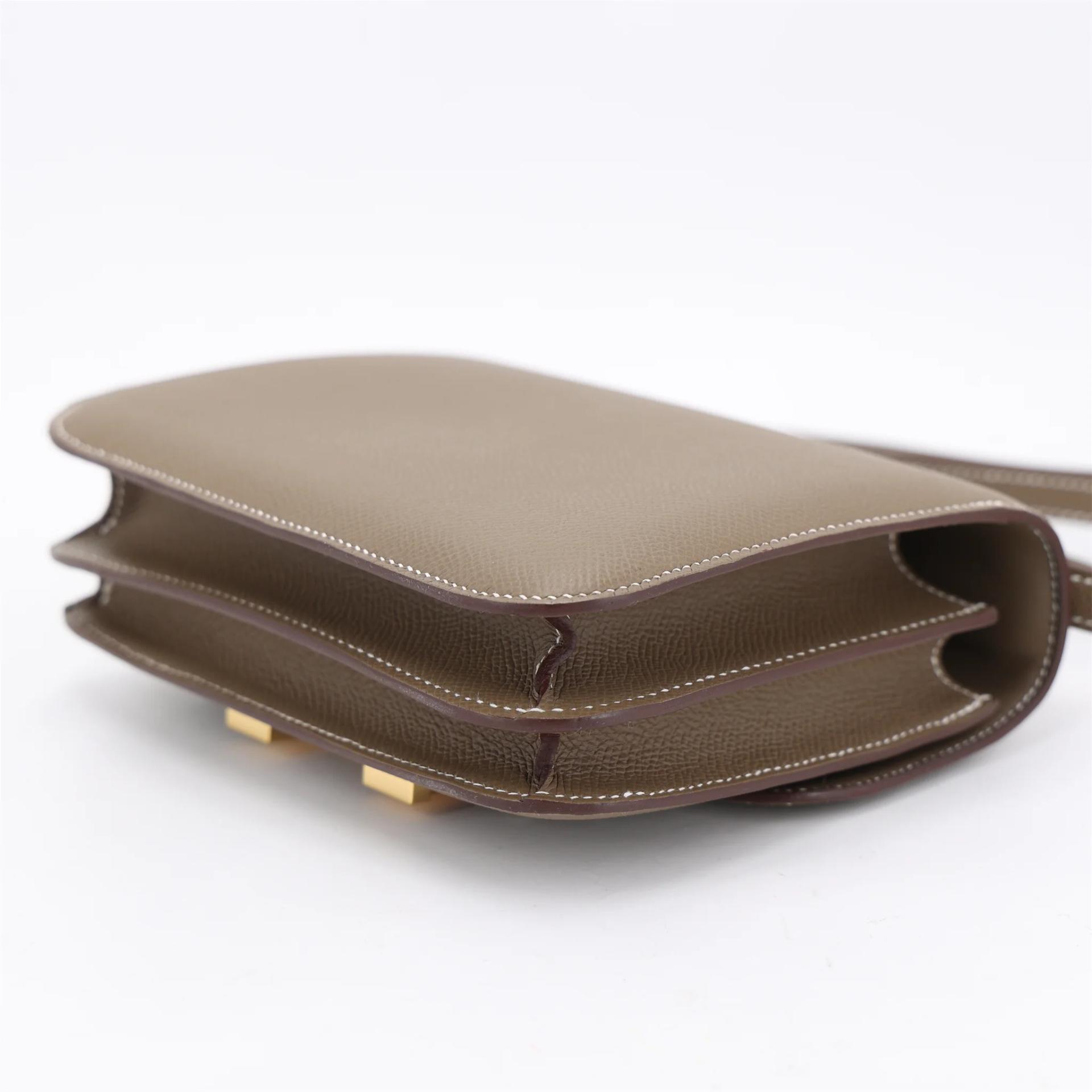 Brand New ( Rank N ) HERMÈS Constance Mini Etoupe (18) Epsom Gold hardware K (2025) - 7