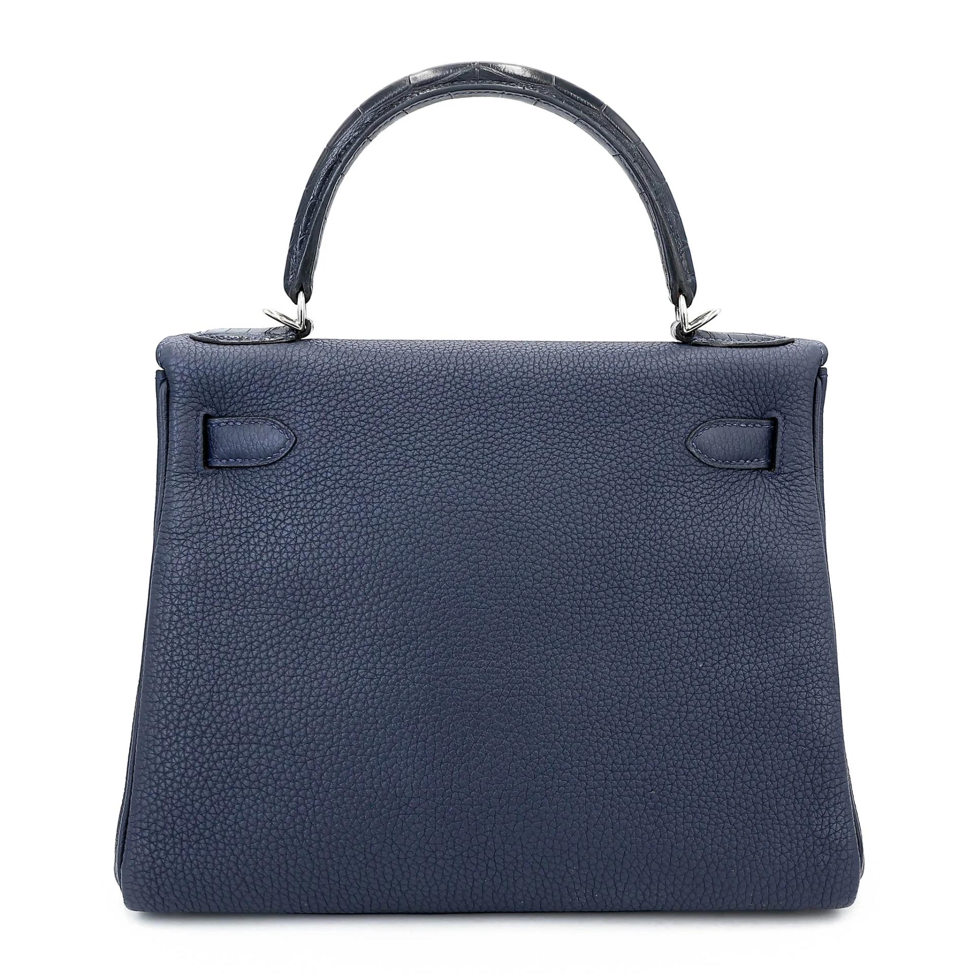 Very Good ( Rank A) HERMÈS Kelly 28 Touch Bleu Nuit (2Z) Togo Matte Alligator Palladium hardware C (2018) - 2