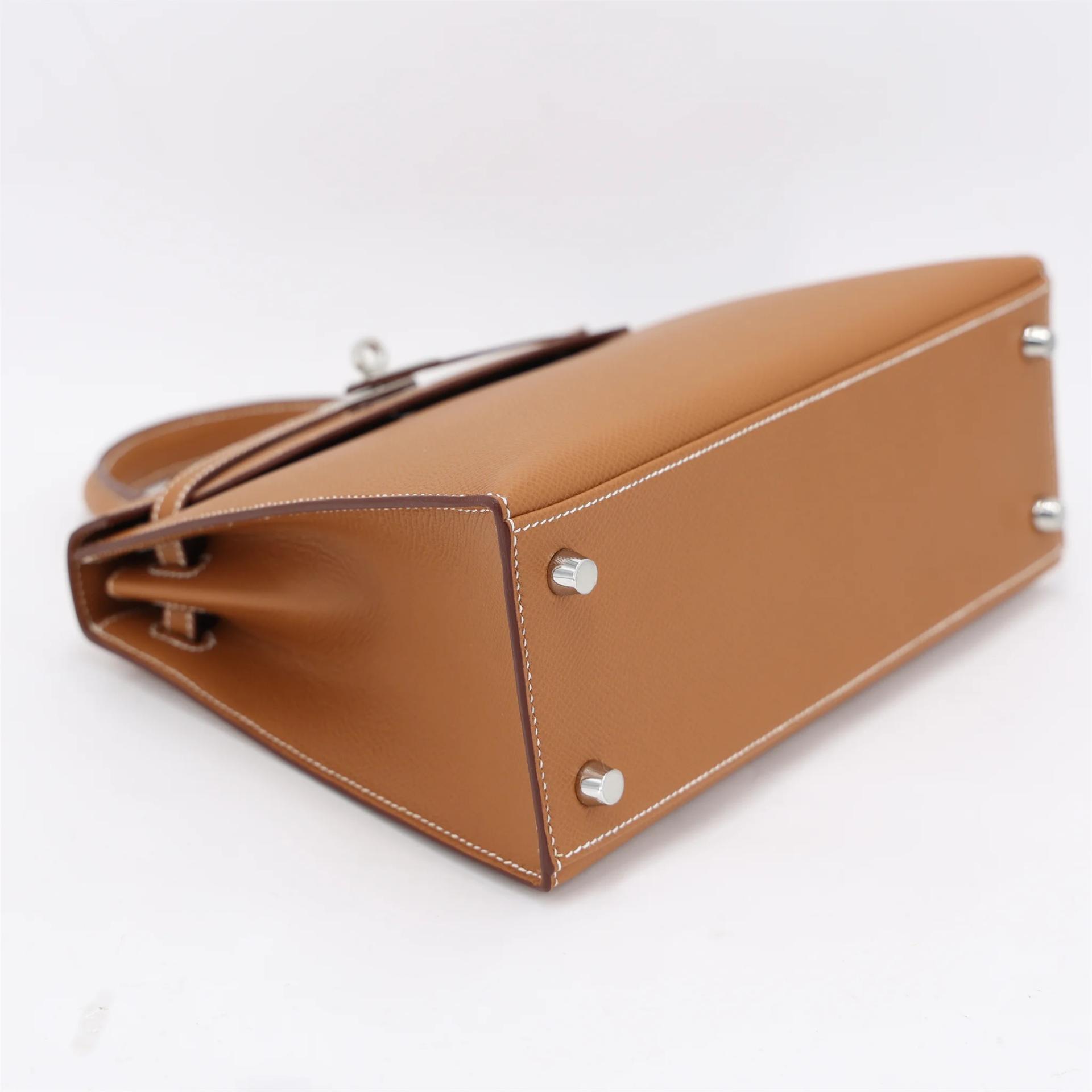 Brand New ( Rank N ) HERMÈS Kelly 25 Sellier Gold (37) Epsom Palladium hardware G (2026) - 4