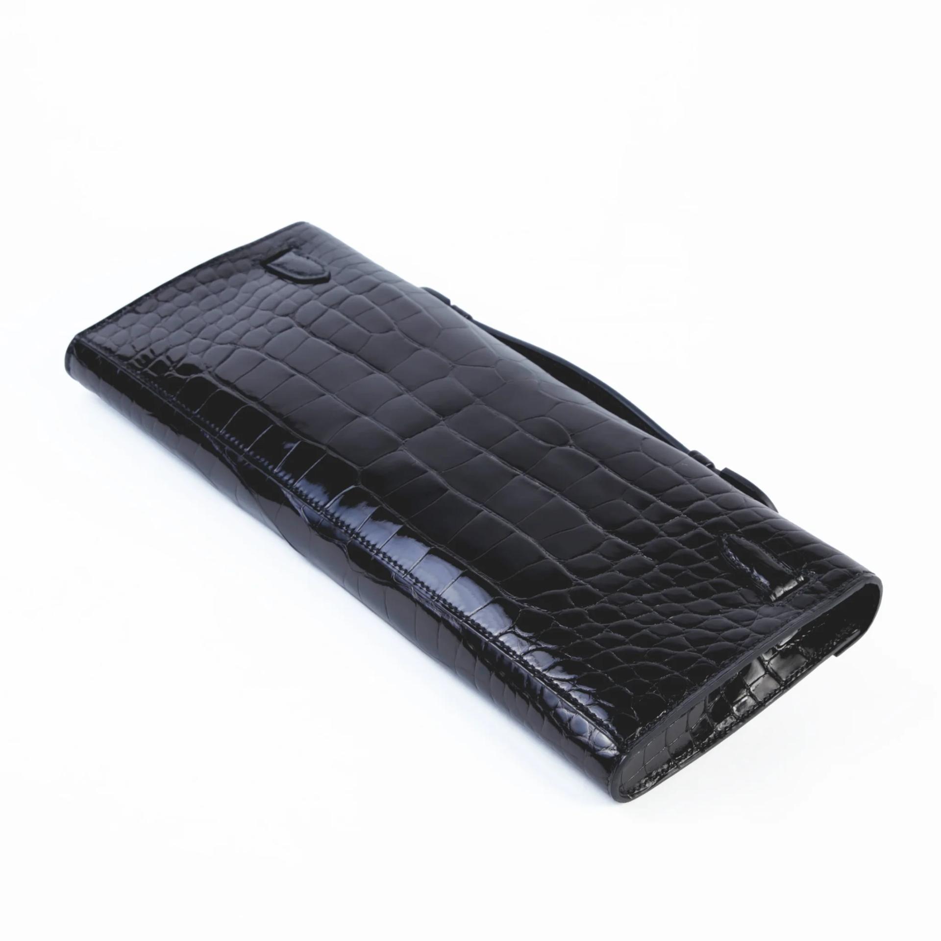 Brand New ( Rank N ) HERMÈS Kelly Cut Noir (89) Shiny Alligator Gold hardware K (2025) - 7