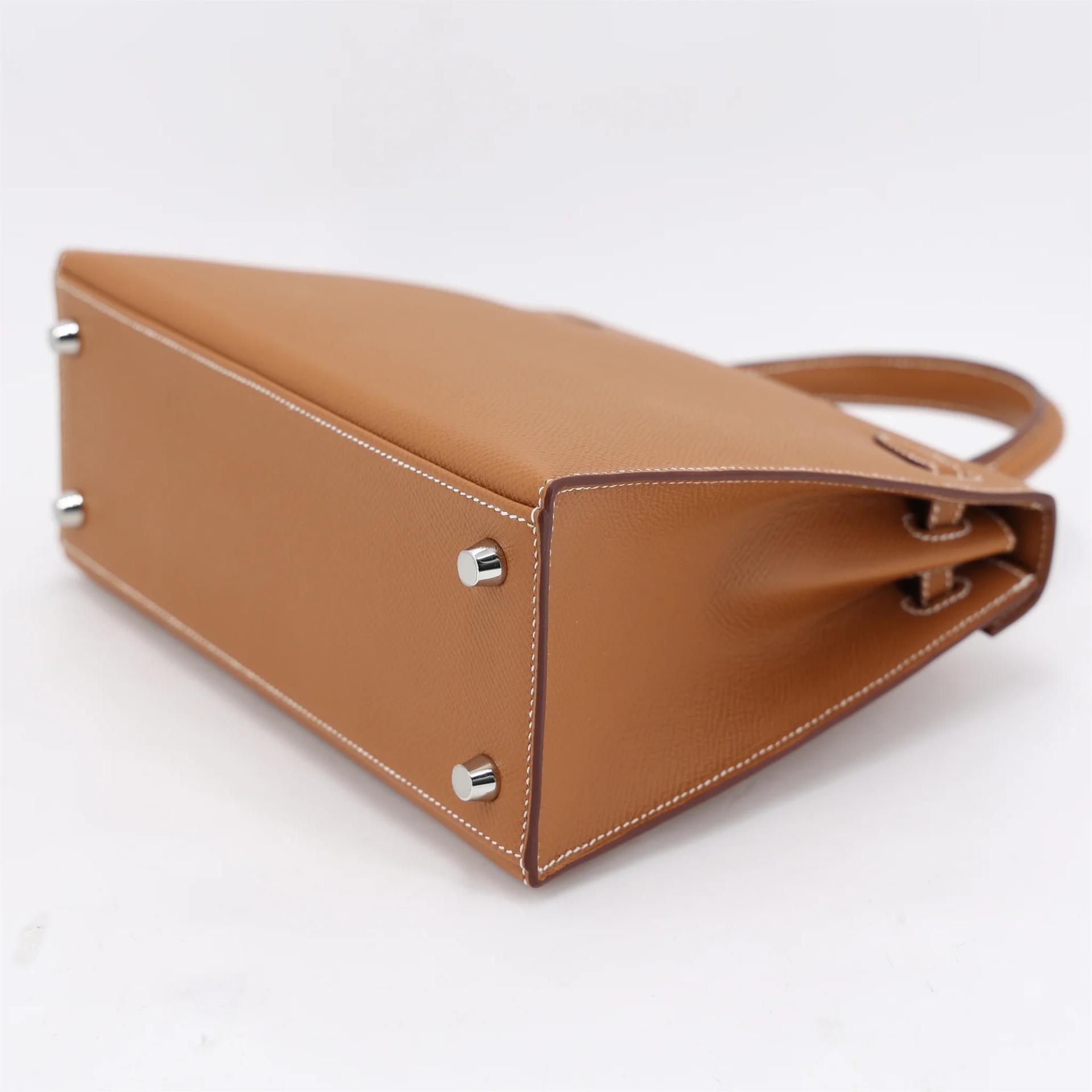 Brand New ( Rank N ) HERMÈS Kelly 25 Sellier Gold (37) Epsom Palladium hardware G (2026) - 7