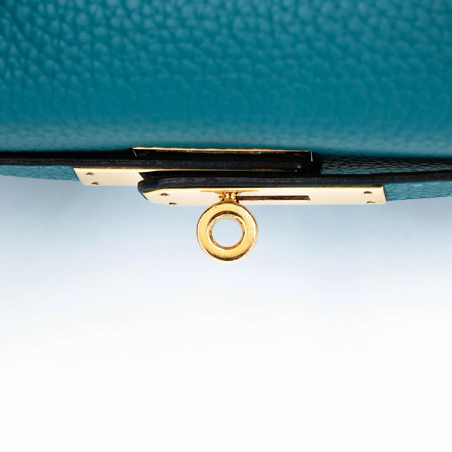 Very Good ( Rank A) HERMÈS Kelly 28 Colvert (1P) Togo Gold hardware D (2019) - 18