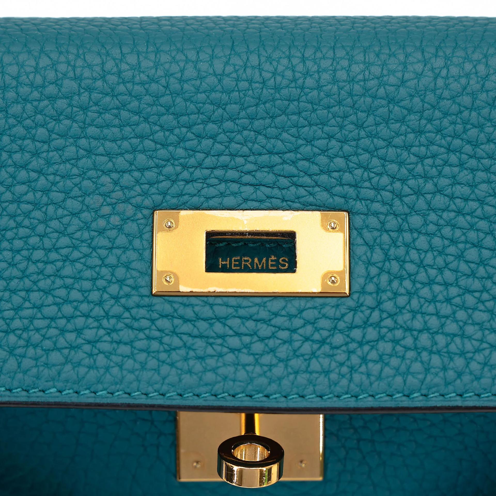 Very Good ( Rank A) HERMÈS Kelly 28 Colvert (1P) Togo Gold hardware D (2019) - 19