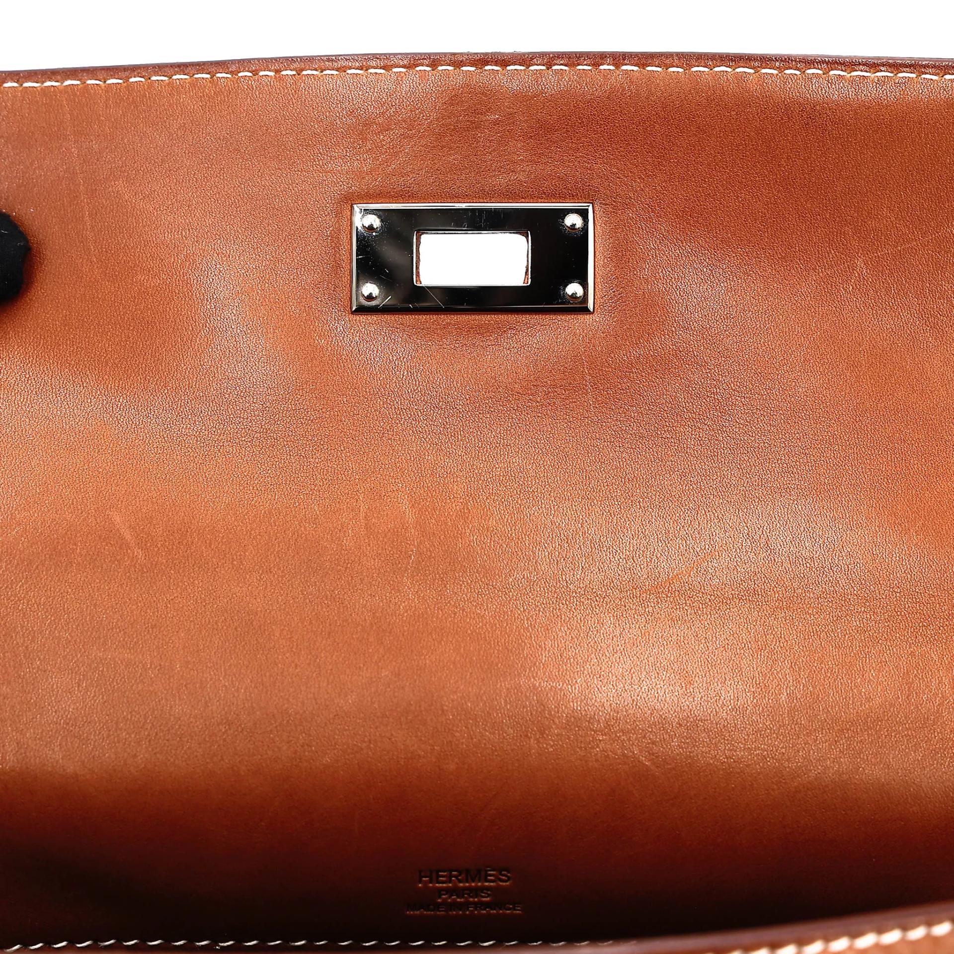 Good ( Rank AB) HERMÈS Limited Edition Kelly 28 Fauve (34) Gold (37) Barenia Palladium hardware Square O (2011) - 30