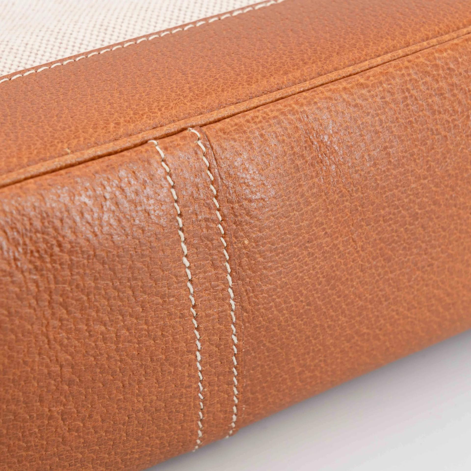 Very Good ( Rank A) HERMÈS Trim 31 Natural (27) Peau Porc Toile Camp canvas Gold hardware Circle Y (1995) - 23