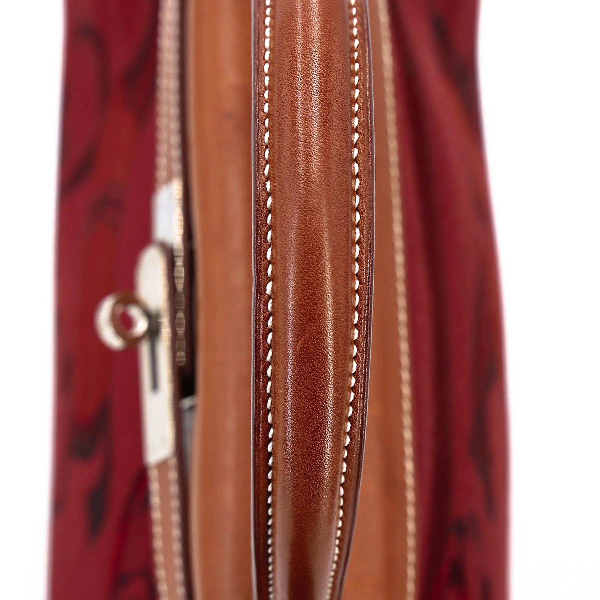 Good ( Rank AB) HERMÈS Limited Edition Kelly 28 Fauve (34) Gold (37) Barenia Palladium hardware Square O (2011) - 17