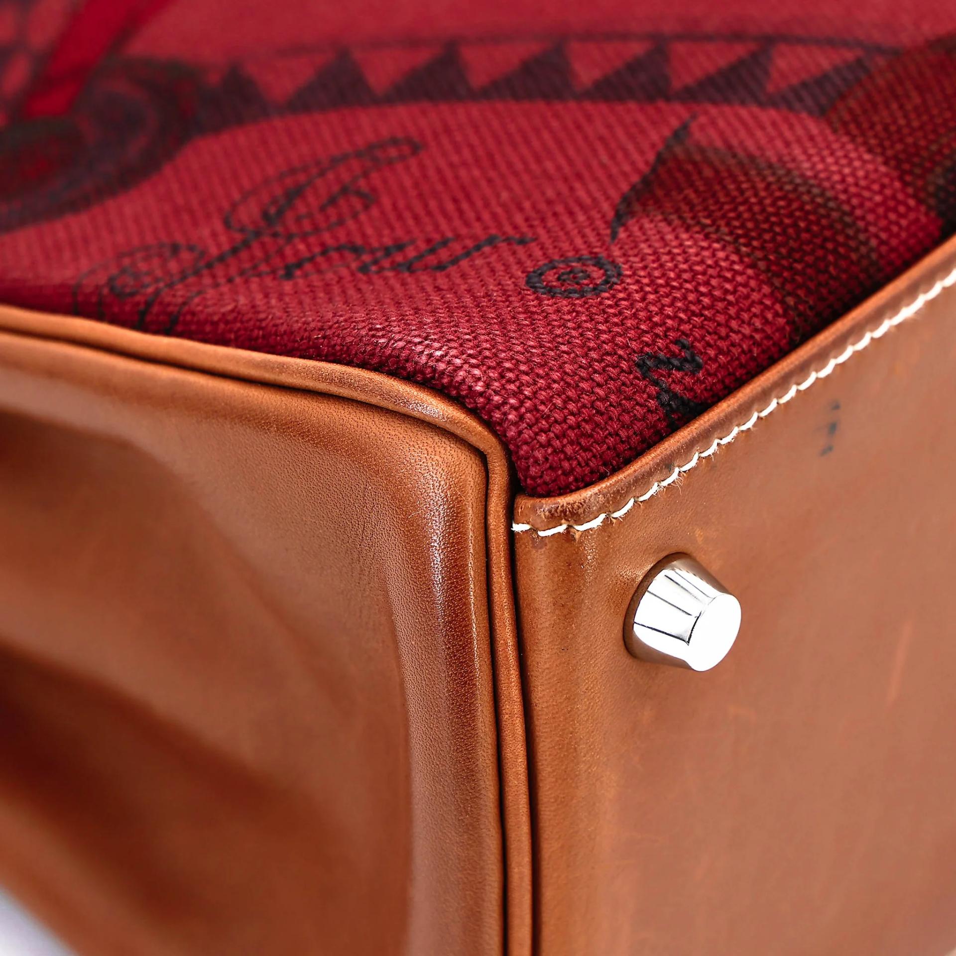 Good ( Rank AB) HERMÈS Limited Edition Kelly 28 Fauve (34) Gold (37) Barenia Palladium hardware Square O (2011) - 11