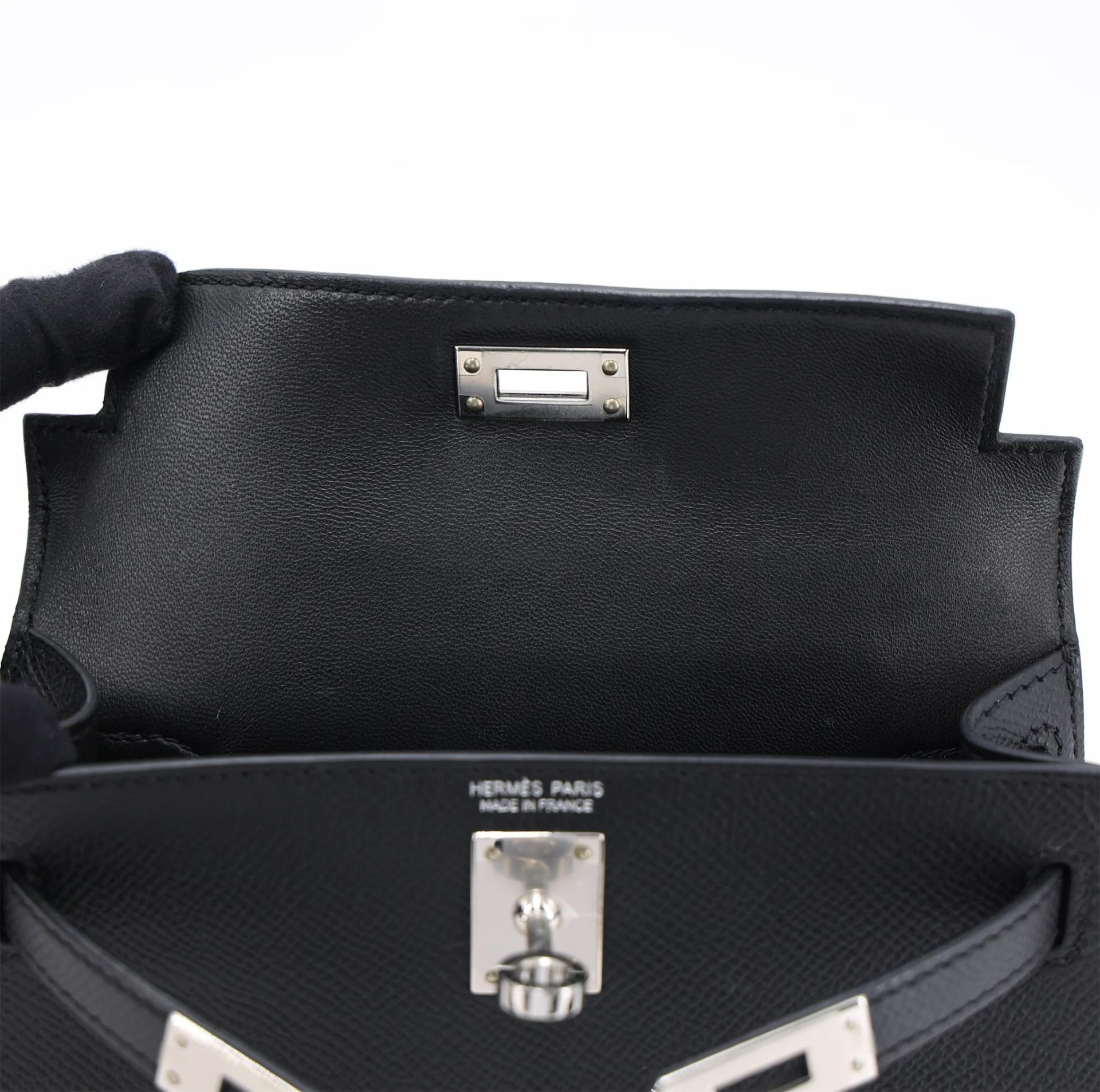 Very Good ( Rank A) HERMÈS Mini Kelly II Noir (89) Epsom Palladium hardware W (2024) - 13