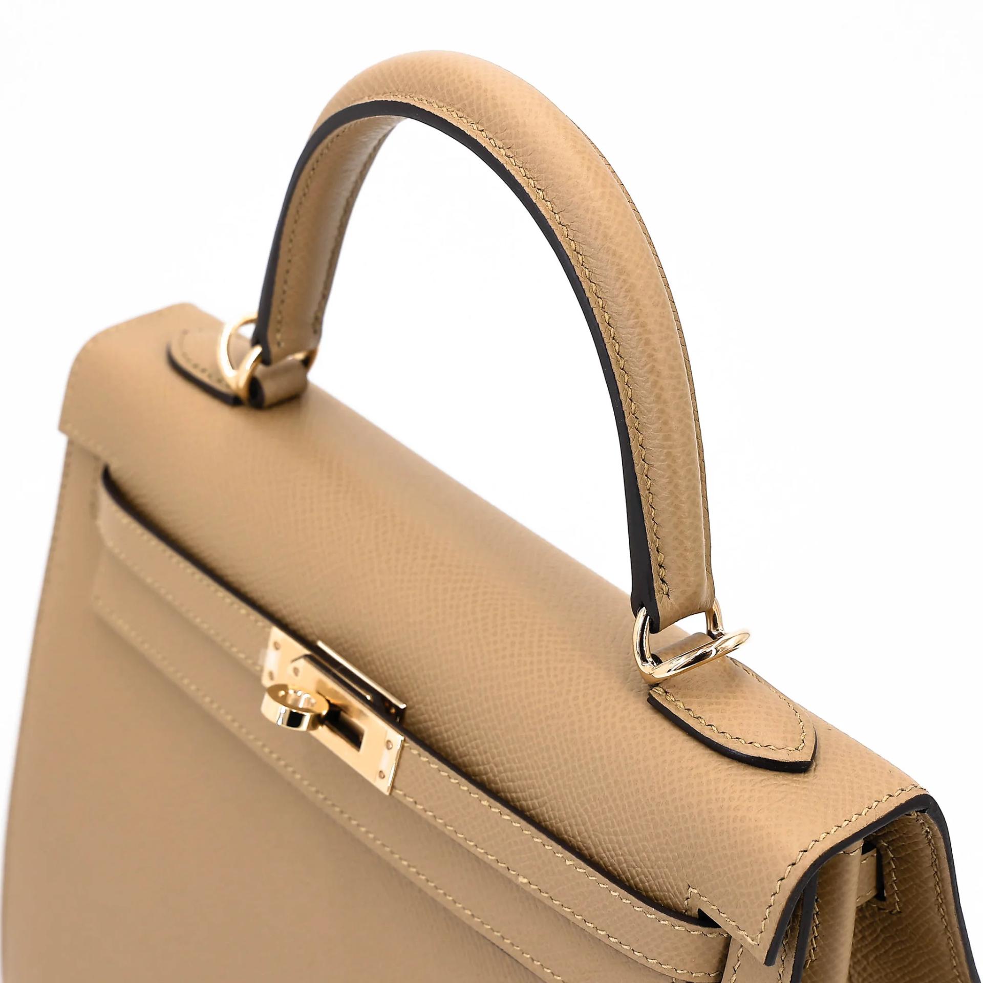Brand New ( Rank N ) HERMÈS Kelly 25 Sellier Poussiere (1C) Epsom Permabrass hardware K (2025) - 3