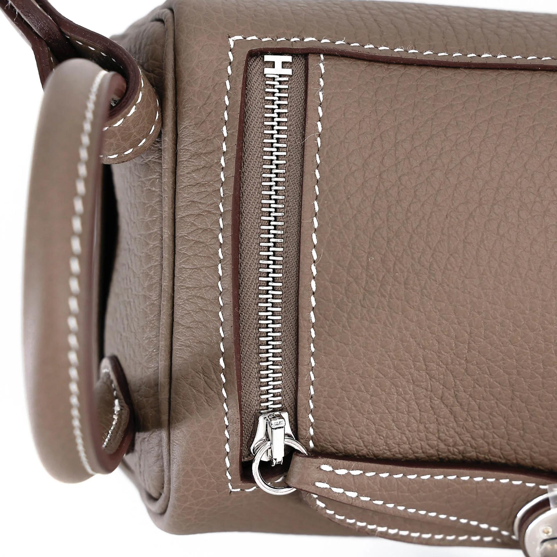 Brand New ( Rank N ) HERMÈS Mini Lindy Etoupe (18) Clemence Palladium hardware G (2026) - 9