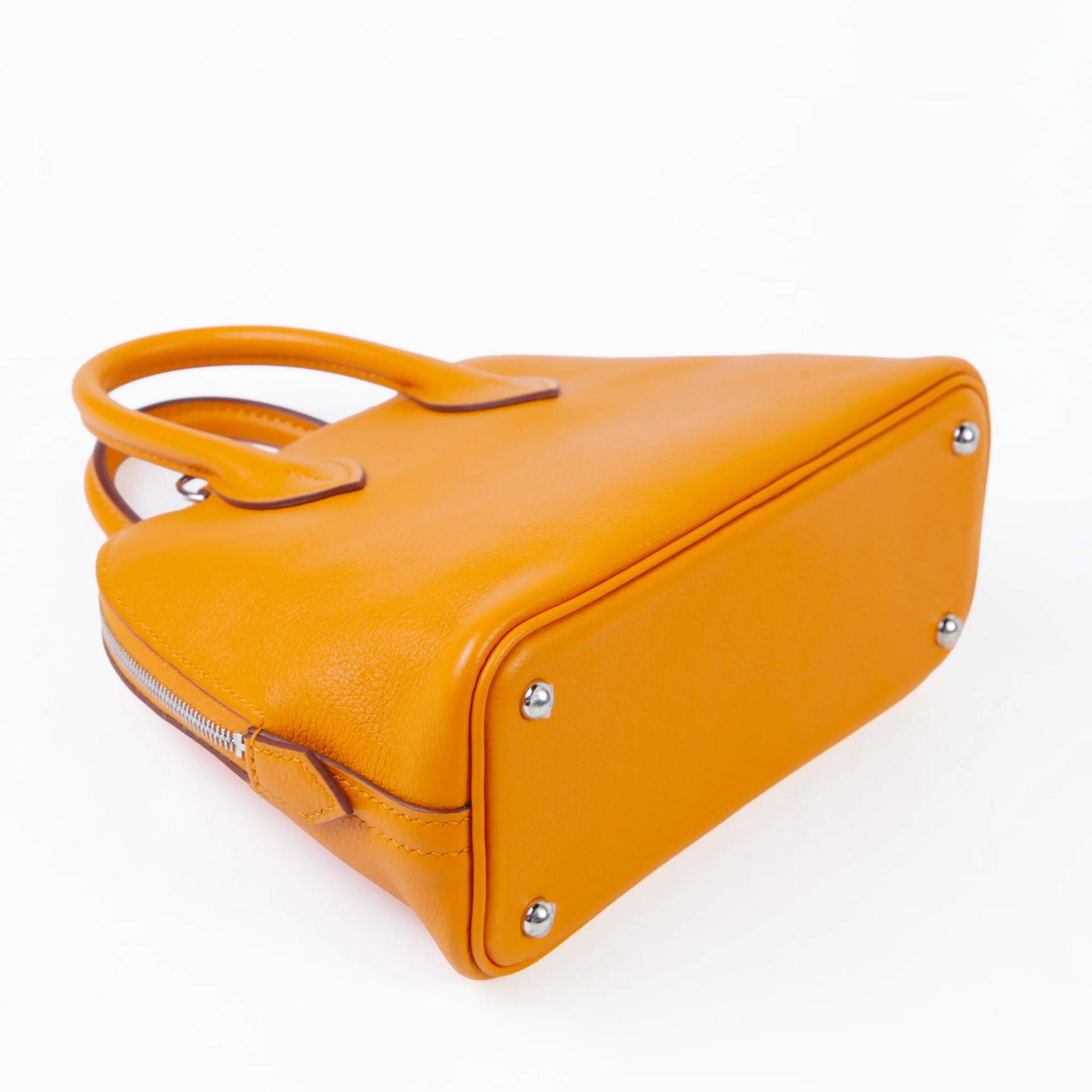 未使用保存品 HERMÈS 愛馬仕 Mini Bolide 1923 I9 杏黃色 Apricot Evercolor皮 銀扣 K刻 2025年 - 6