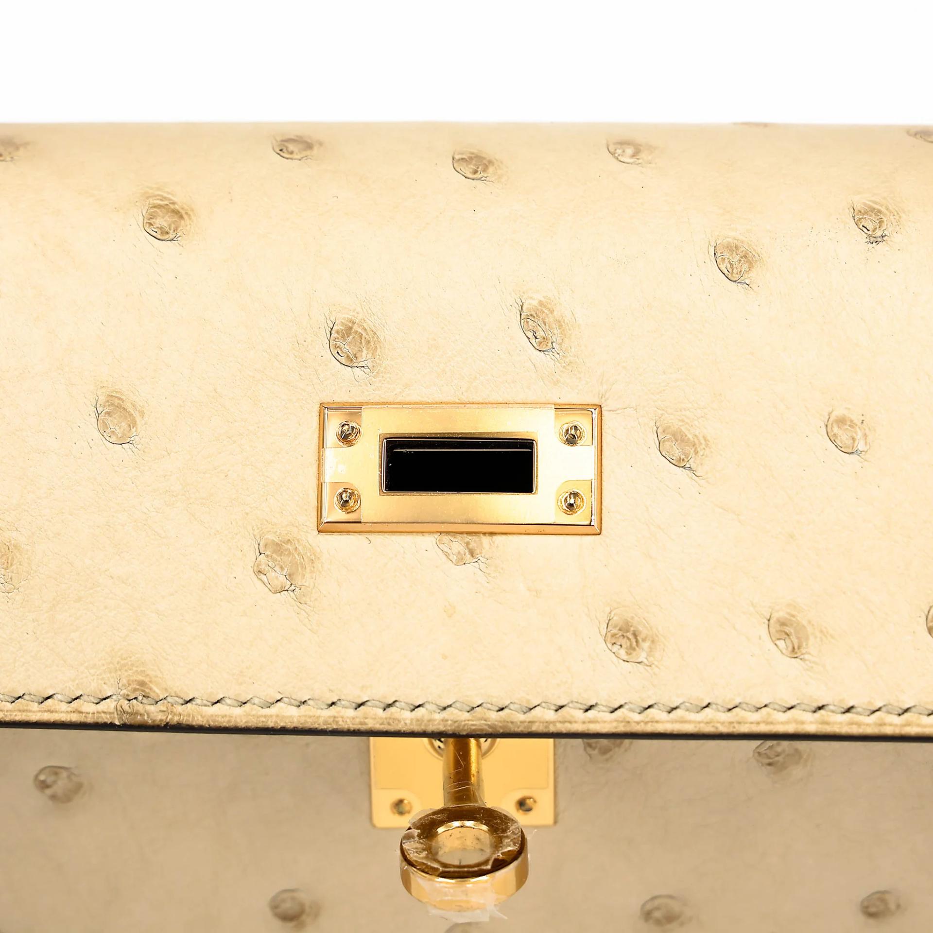 SA超美品 HERMÈS 愛馬仕 Kelly 25 外縫 3C 羊毛白 Parchemin 鴕鳥皮 金扣 X刻 2016年 - 15