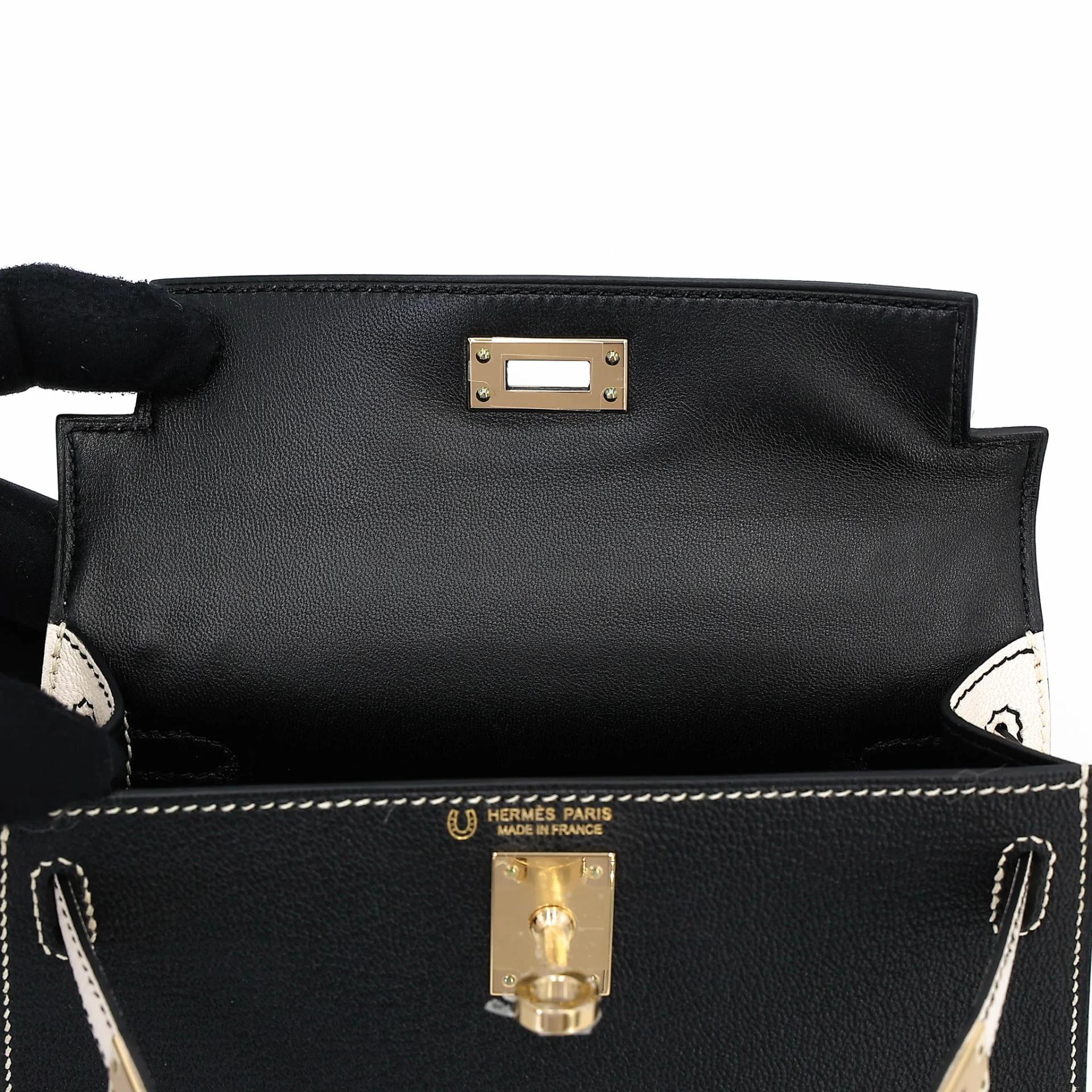 全新 HERMÈS 愛馬仕 馬蹄印定制 Mini Kelly 二代 HSS 89 黑色 Noir (Black) I2 奶油白 Nata Chevre Mysore山羊皮 香檳金扣 K刻 2025年 - 12