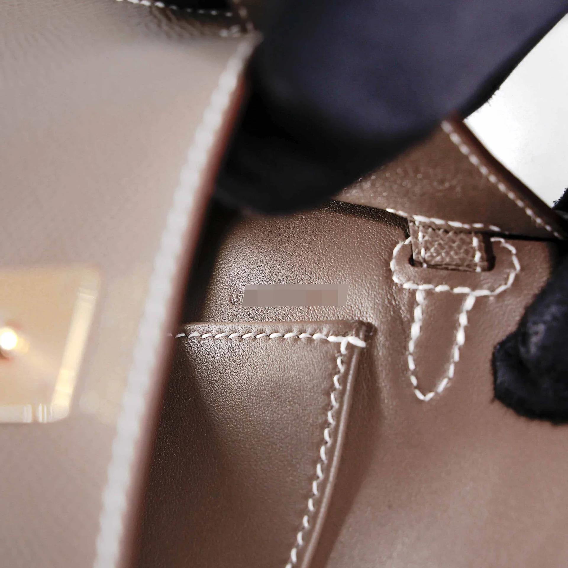 全新 HERMÈS 愛馬仕 Mini Kelly 二代 18 大象灰 Etoupe Epsom牛皮 金扣 G刻 2026年 - 14