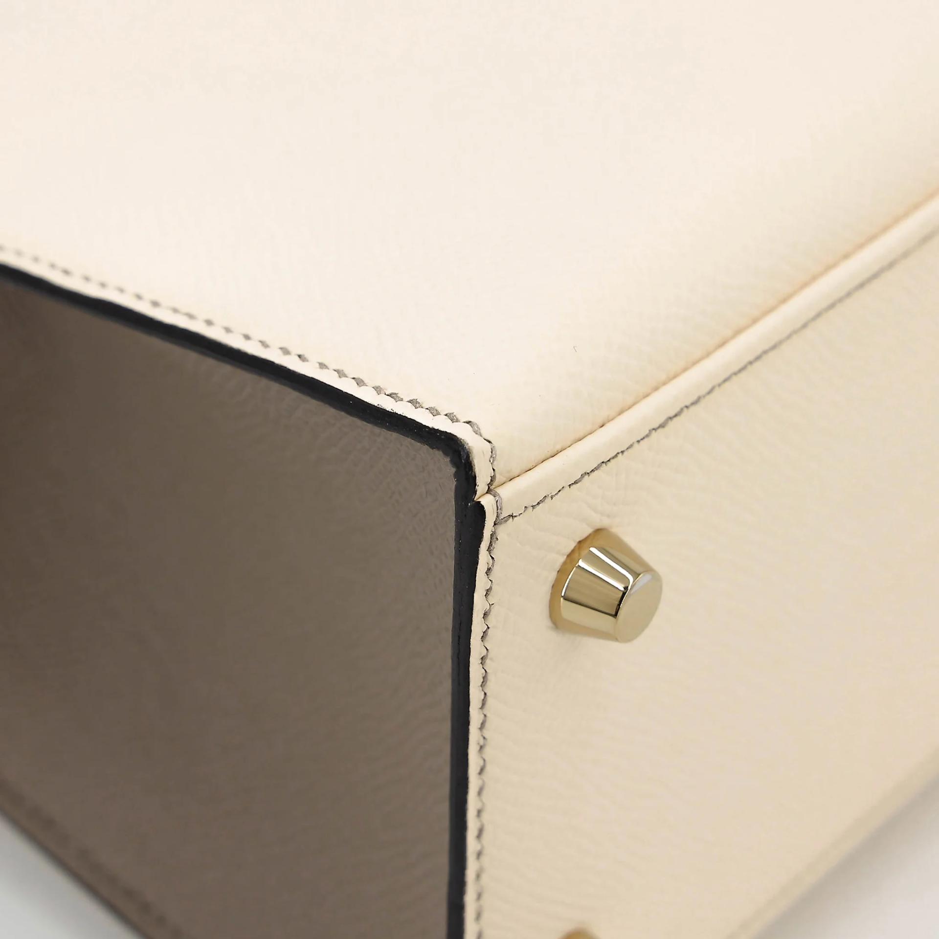A美品 HERMÈS 愛馬仕 馬蹄印定制 Kelly 25 外縫 HSS 10 奶昔白 Craie M8 銀河灰 Gris Asphalte Epsom牛皮 金扣 U刻 2022年 - 11