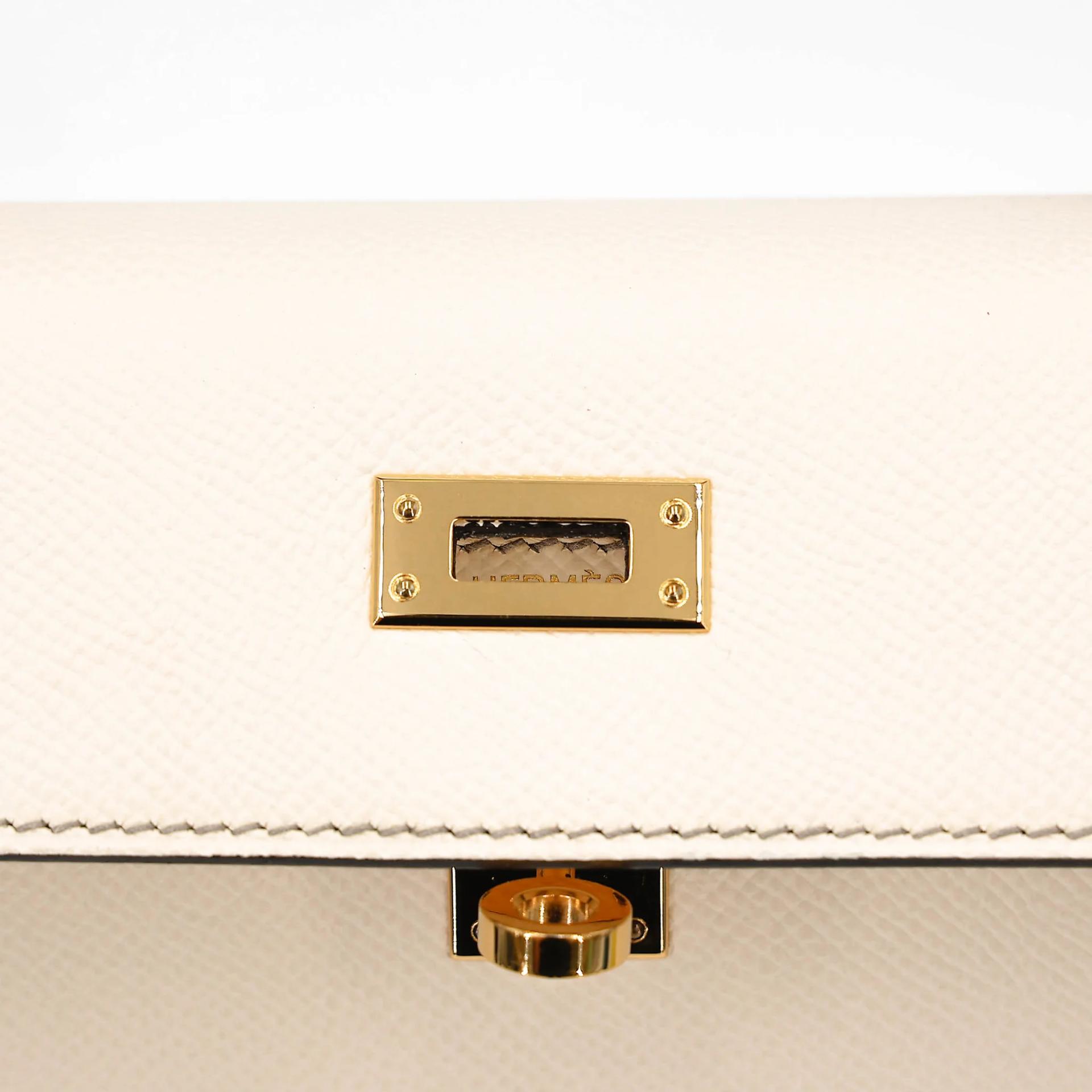 A美品 HERMÈS 愛馬仕 馬蹄印定制 Kelly 25 外縫 HSS 10 奶昔白 Craie M8 銀河灰 Gris Asphalte Epsom牛皮 金扣 U刻 2022年 - 16