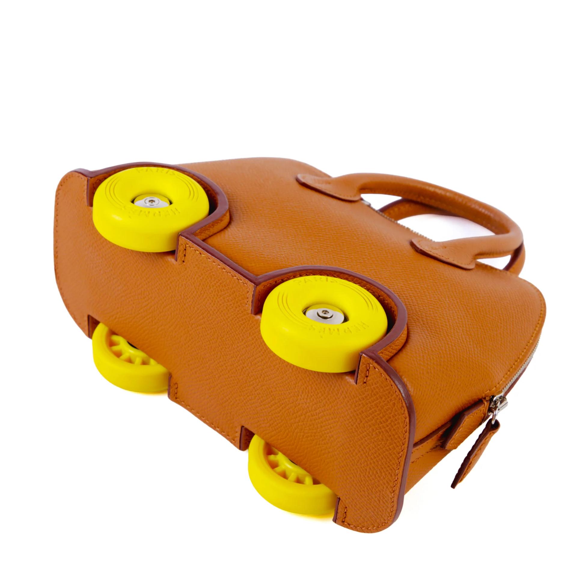 Very Good ( Rank A) HERMÈS Limited Edition Bolide On Wheels Gold (37) Jaune Citron (9N) Epsom Palladium hardware U (2022) - 7