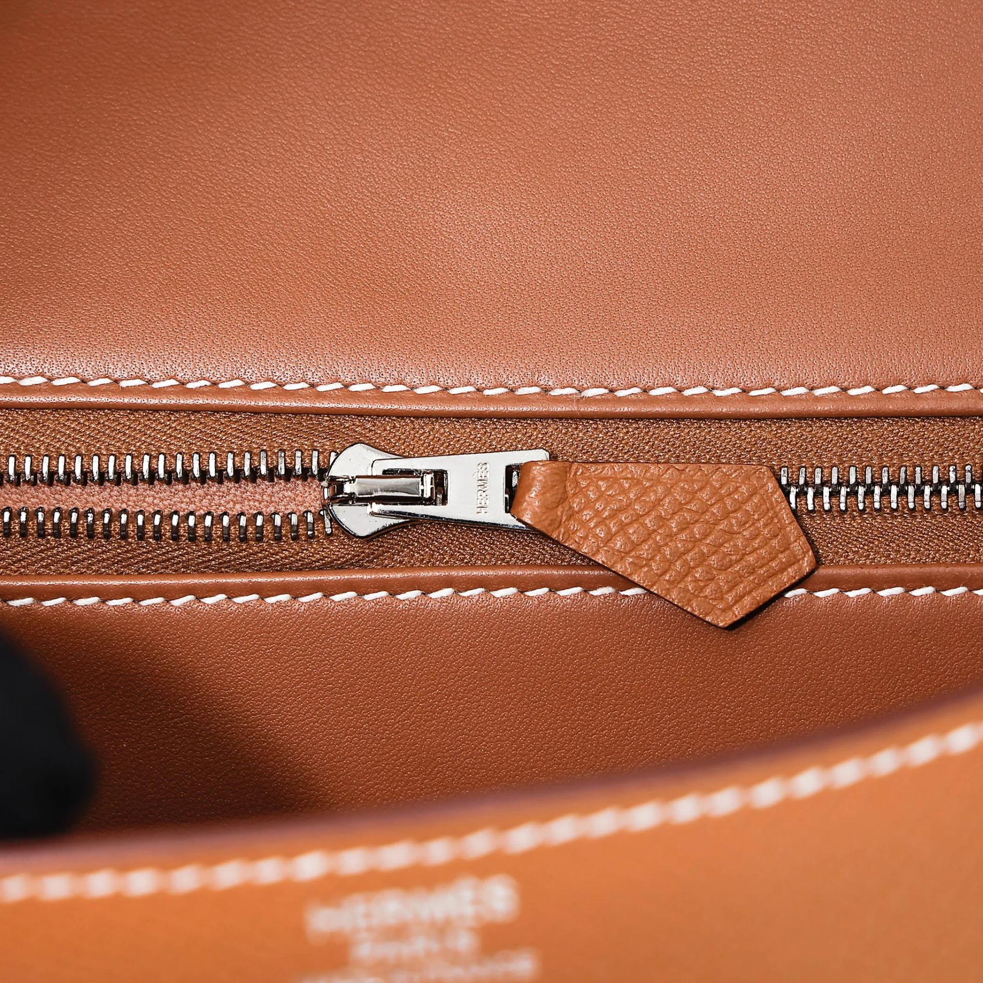 A美品 HERMÈS 愛馬仕 Constance 康康 24 Mirror 37 金棕色 Gold Epsom牛皮 銀扣 K刻 2025年 - 18