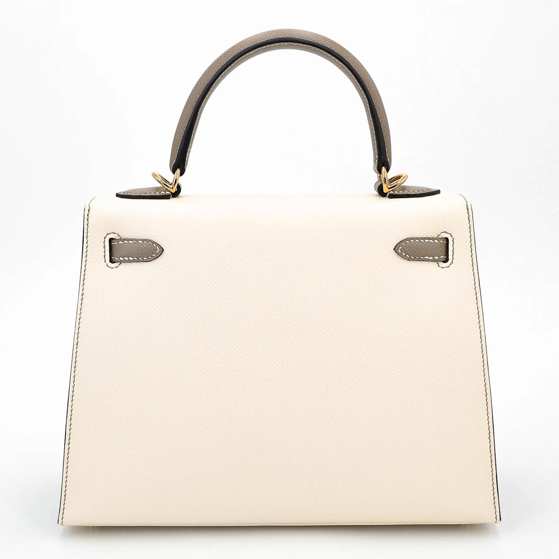 A美品 HERMÈS 愛馬仕 馬蹄印定制 Kelly 25 外縫 HSS 10 奶昔白 Craie M8 銀河灰 Gris Asphalte Epsom牛皮 金扣 U刻 2022年 - 2