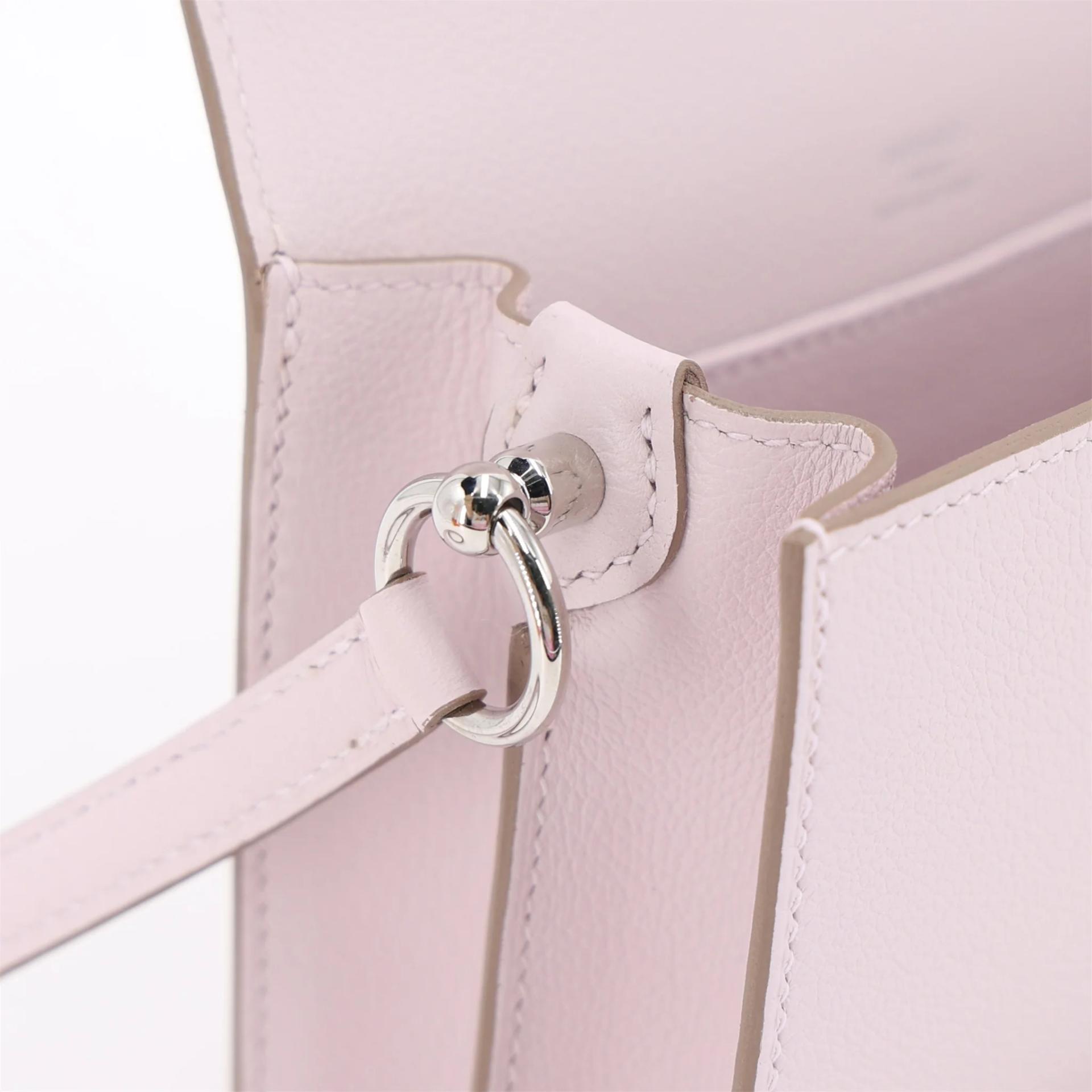 Excellent ( Rank SA ) HERMÈS Roulis Mini Mauve Pale (09) Evercolor Palladium hardware B (2023) - 9